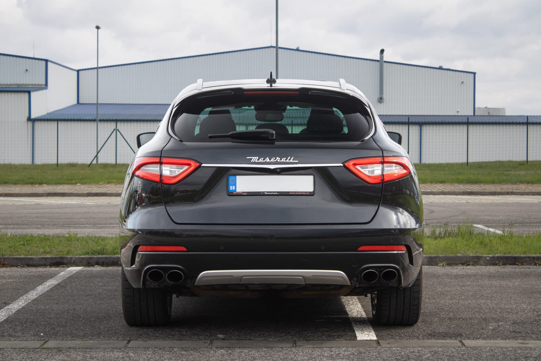 2017 Maserati Levante, černá suv, 212 484 km