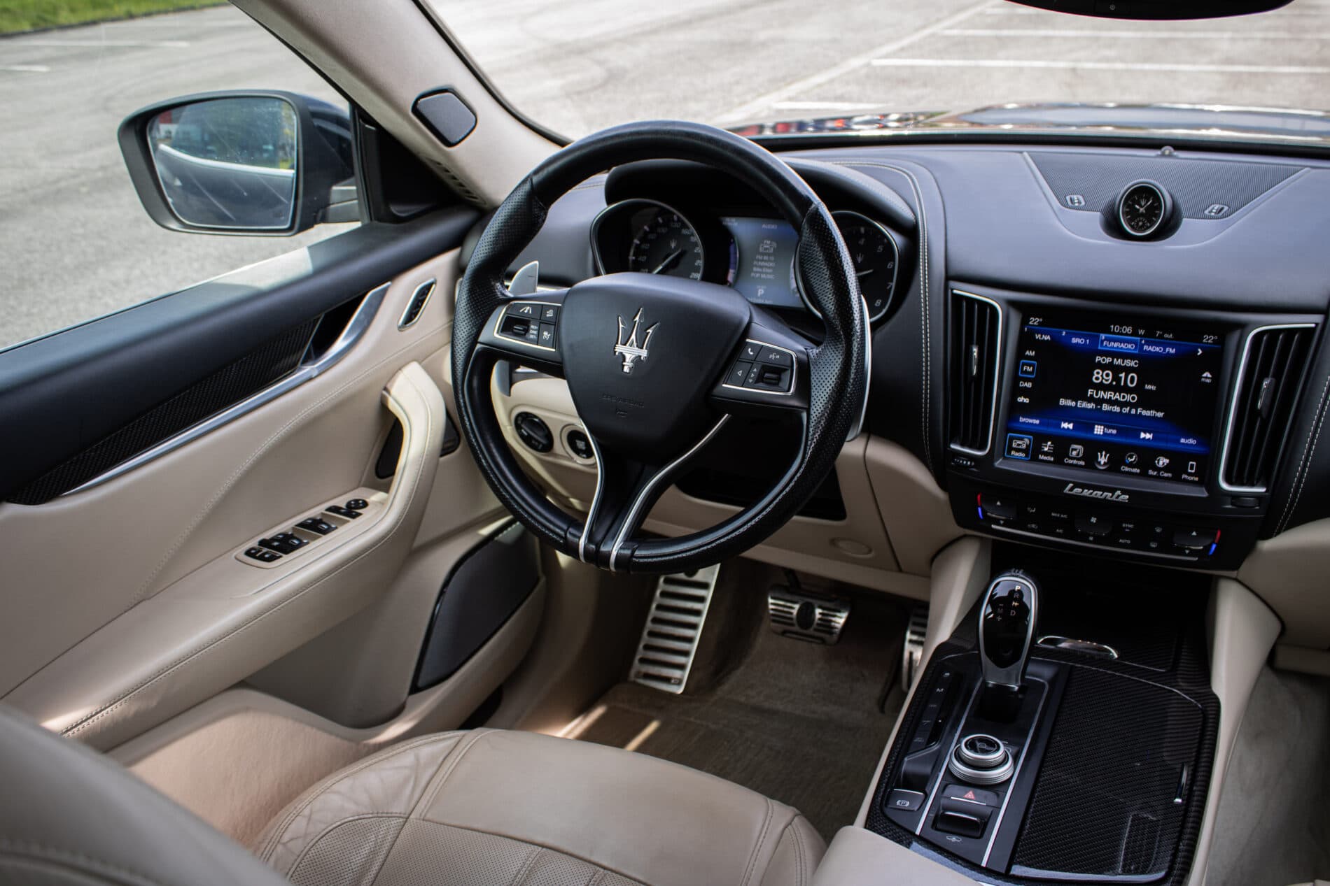 2017 Maserati Levante, černá suv, 212 484 km