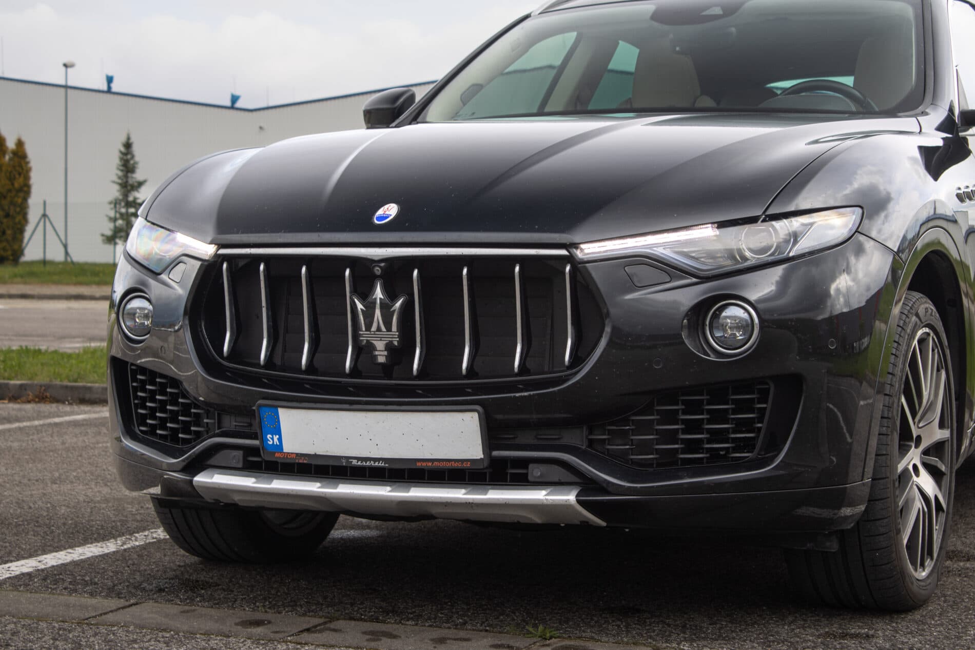 2017 Maserati Levante, černá suv, 212 484 km