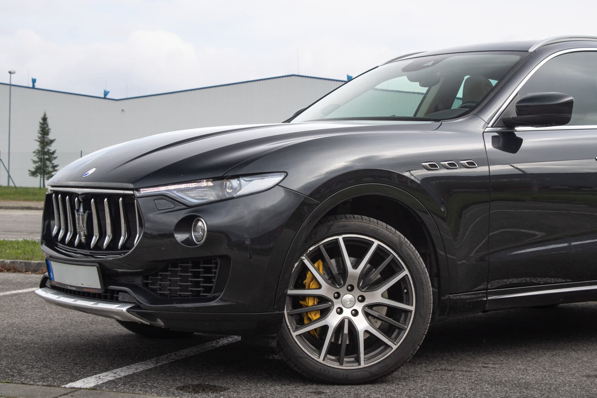 2017 Maserati Levante, černá suv, 212 484 km