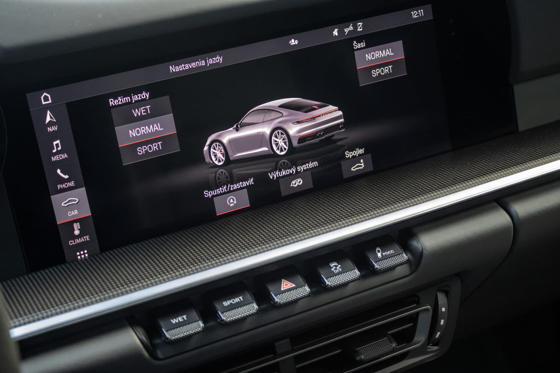 2021 Porsche 992 Carrera 4S, zelená kupé, 27 175 km
