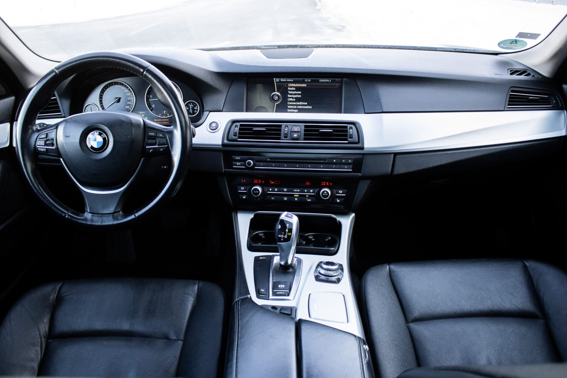 2012 BMW 535d, černá sedan, 303 563 km
