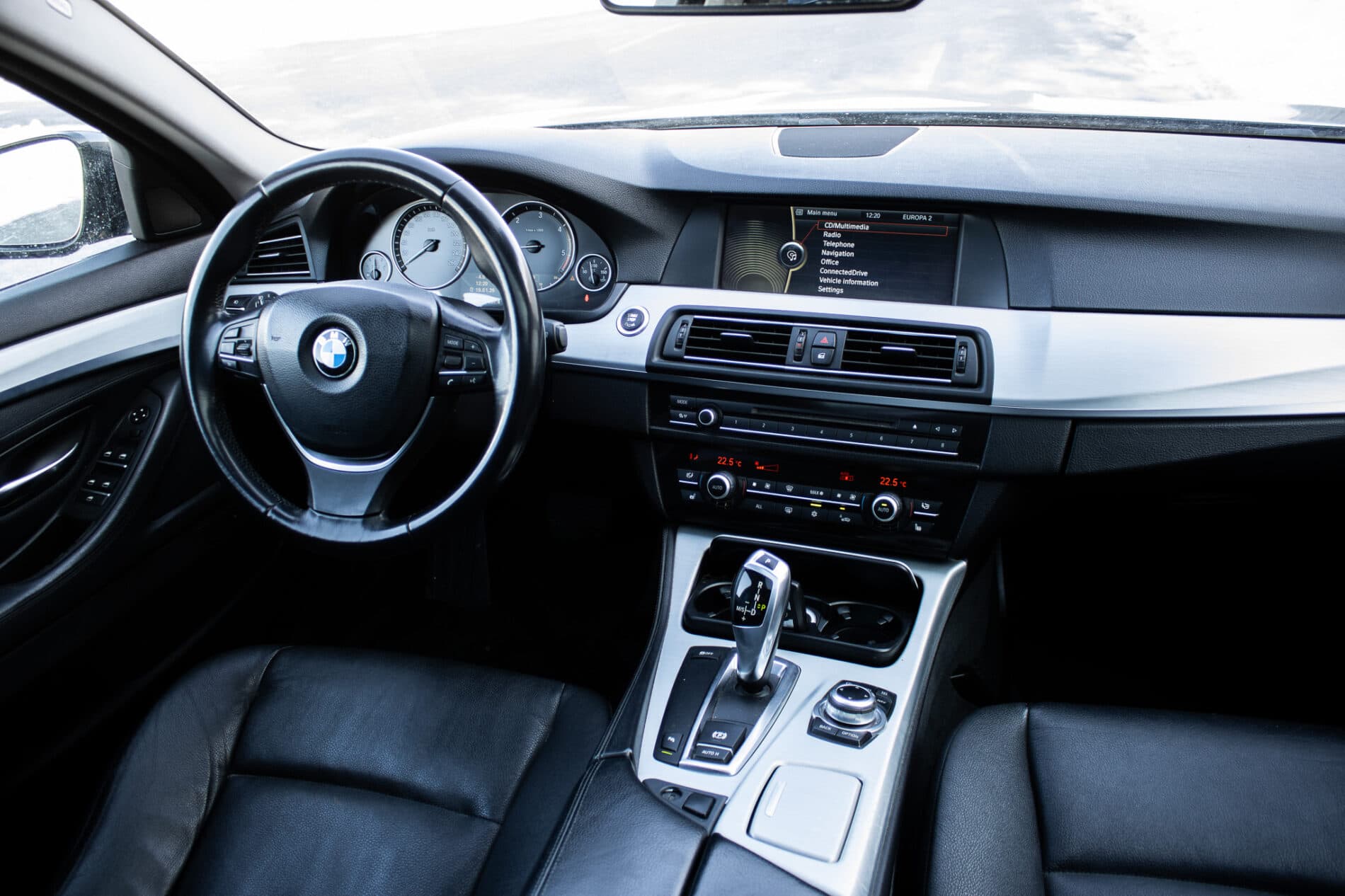 2012 BMW 535d, černá sedan, 303 563 km