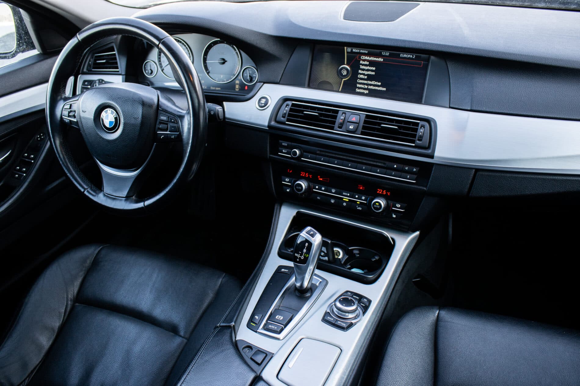 2012 BMW 535d, černá sedan, 303 563 km