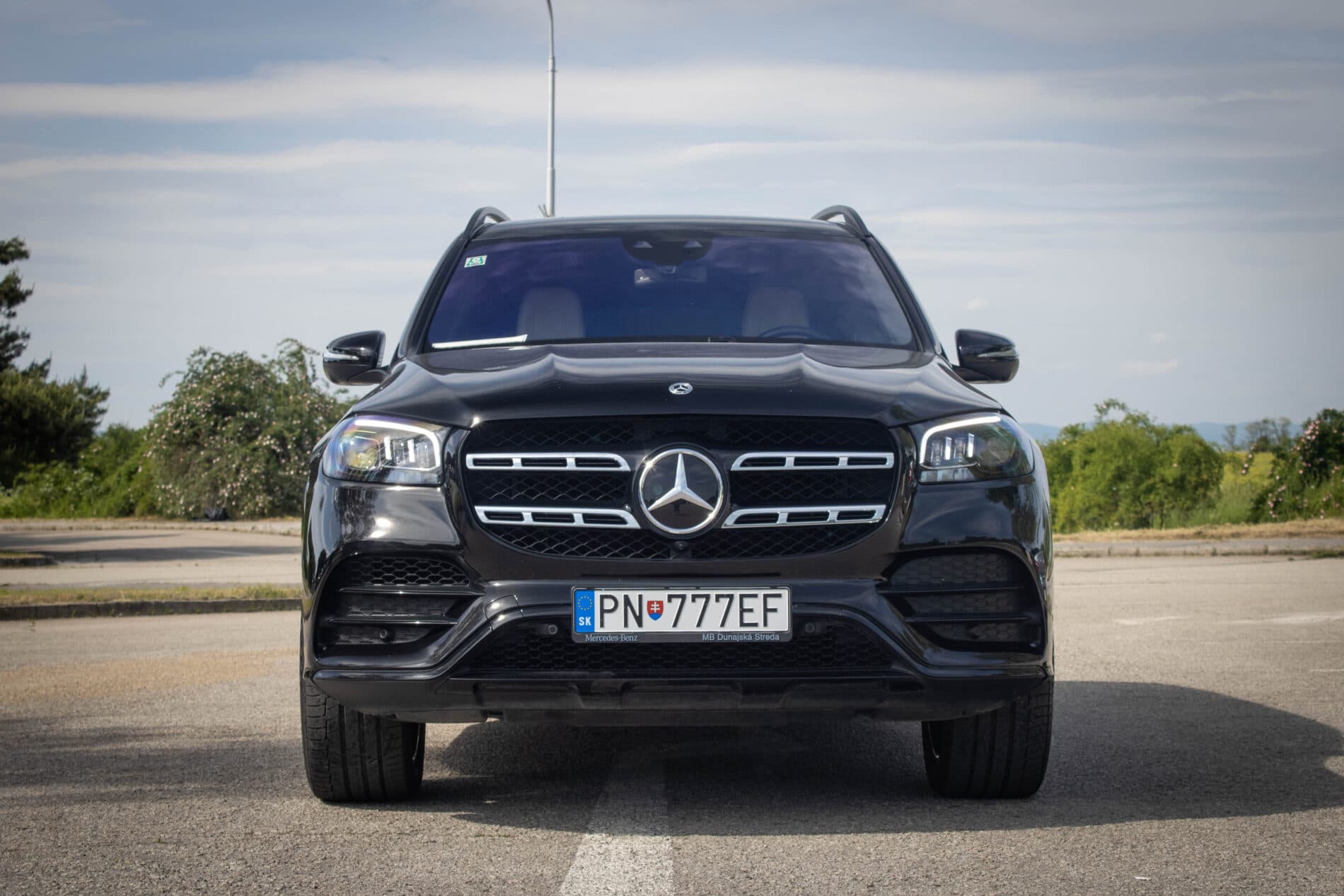 2023 Mercedes-Benz GLS 400d, černá suv, 40 535 km