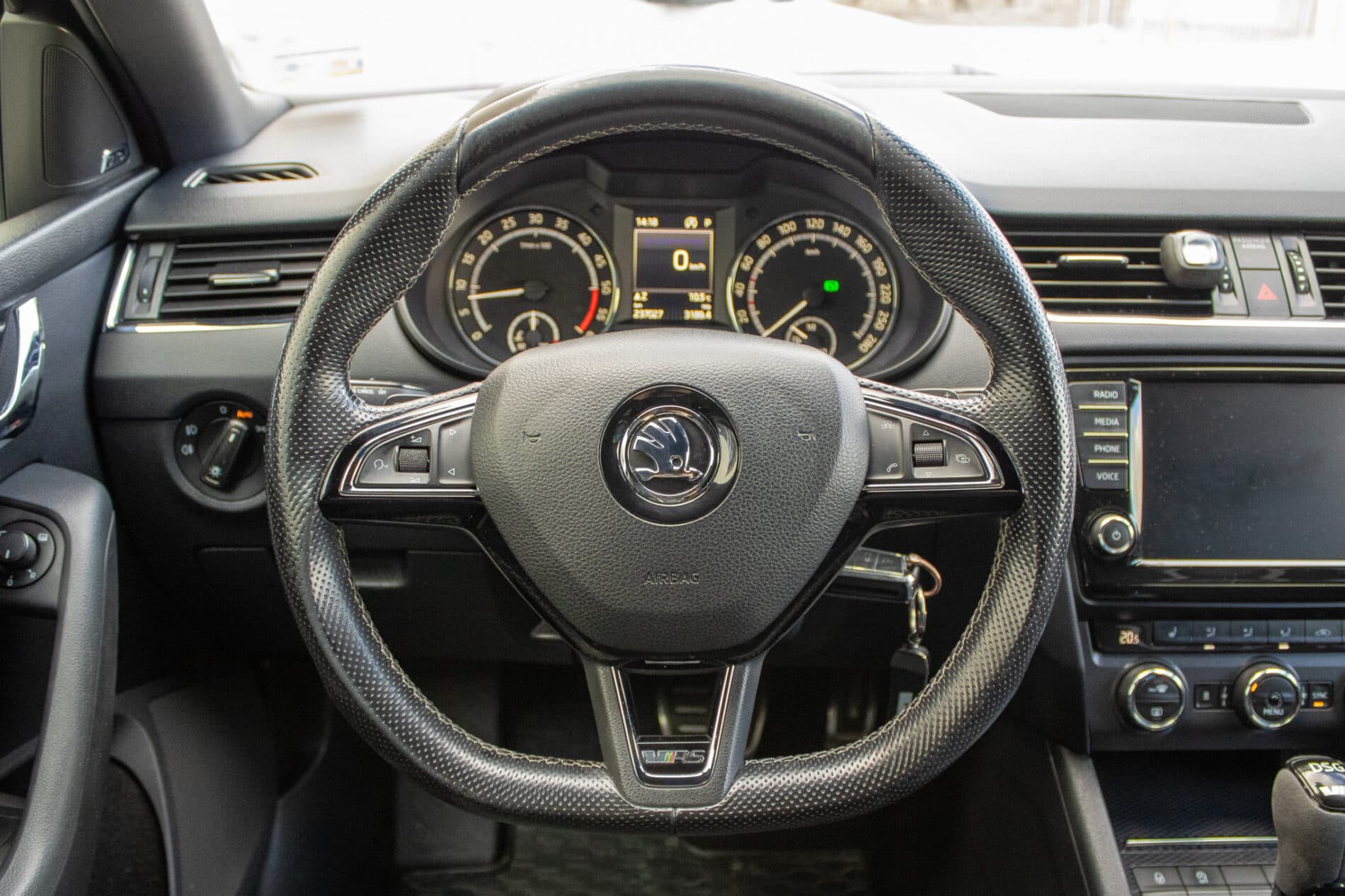 2016 Skoda Octavia RS, černá kombi, 237 027 km