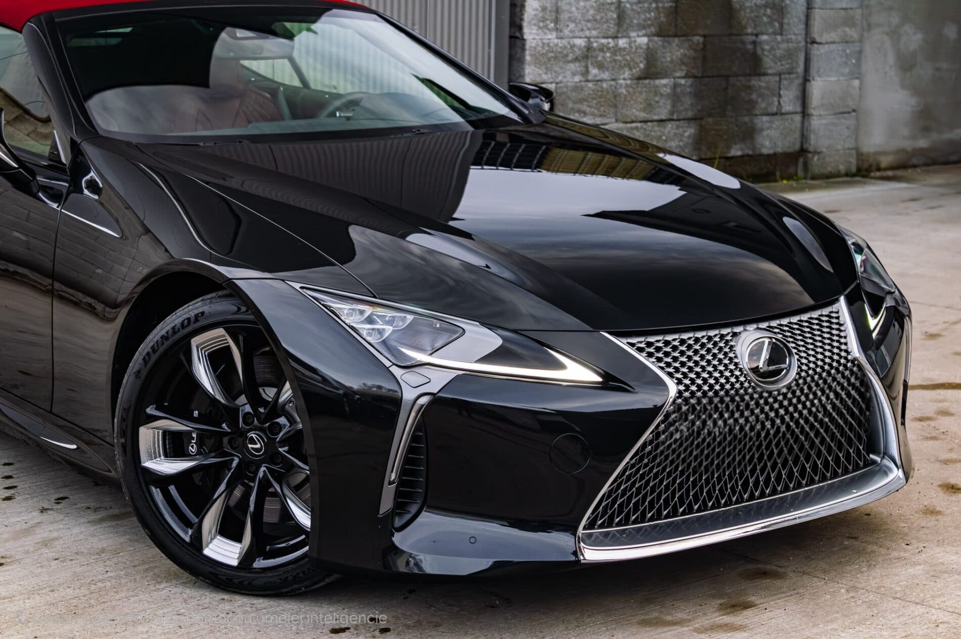 2024 Lexus LC 500, černá kabriolet, 67 km