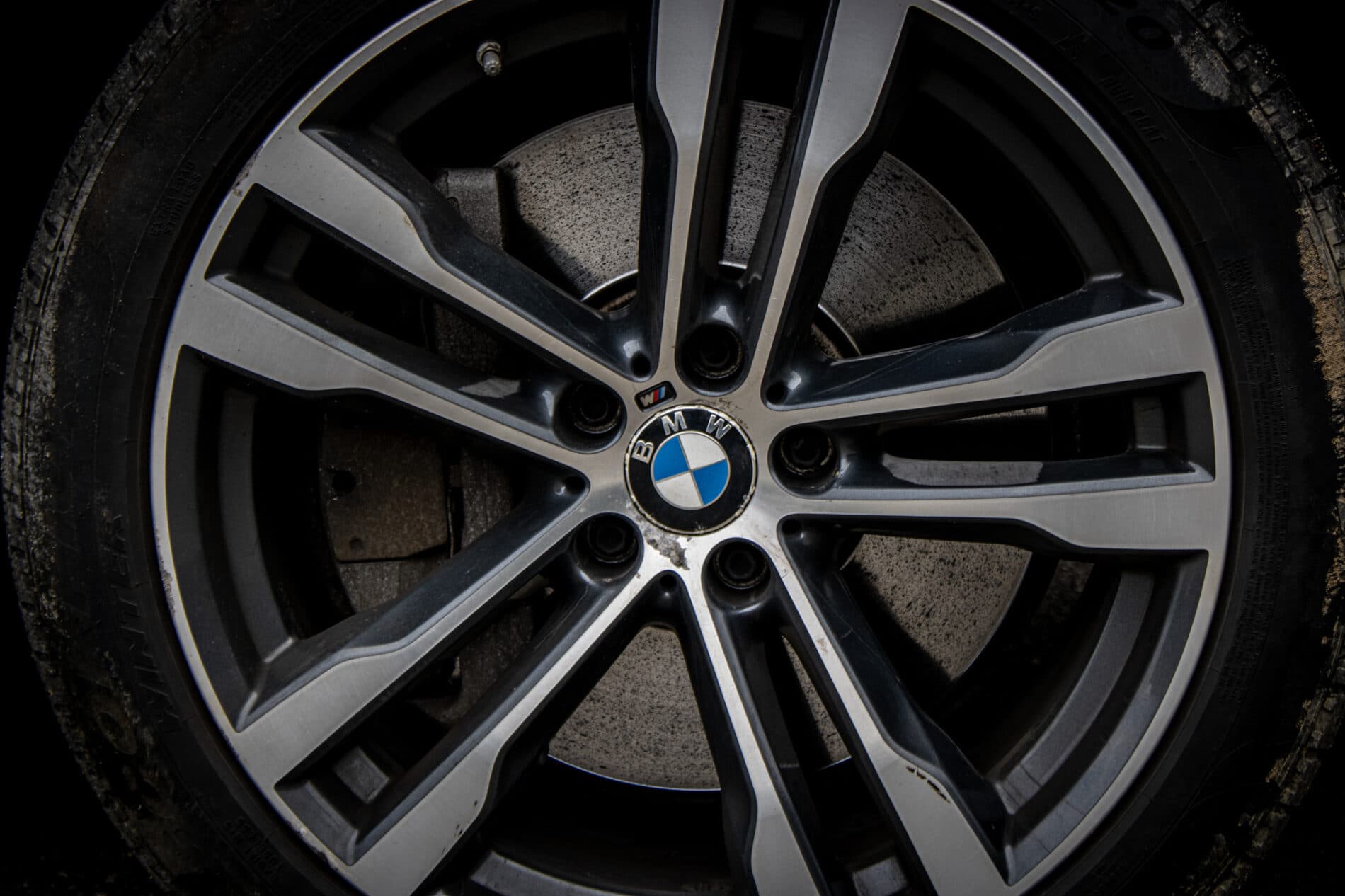 2014 BMW X5 M50d, černá suv, 255 839 km