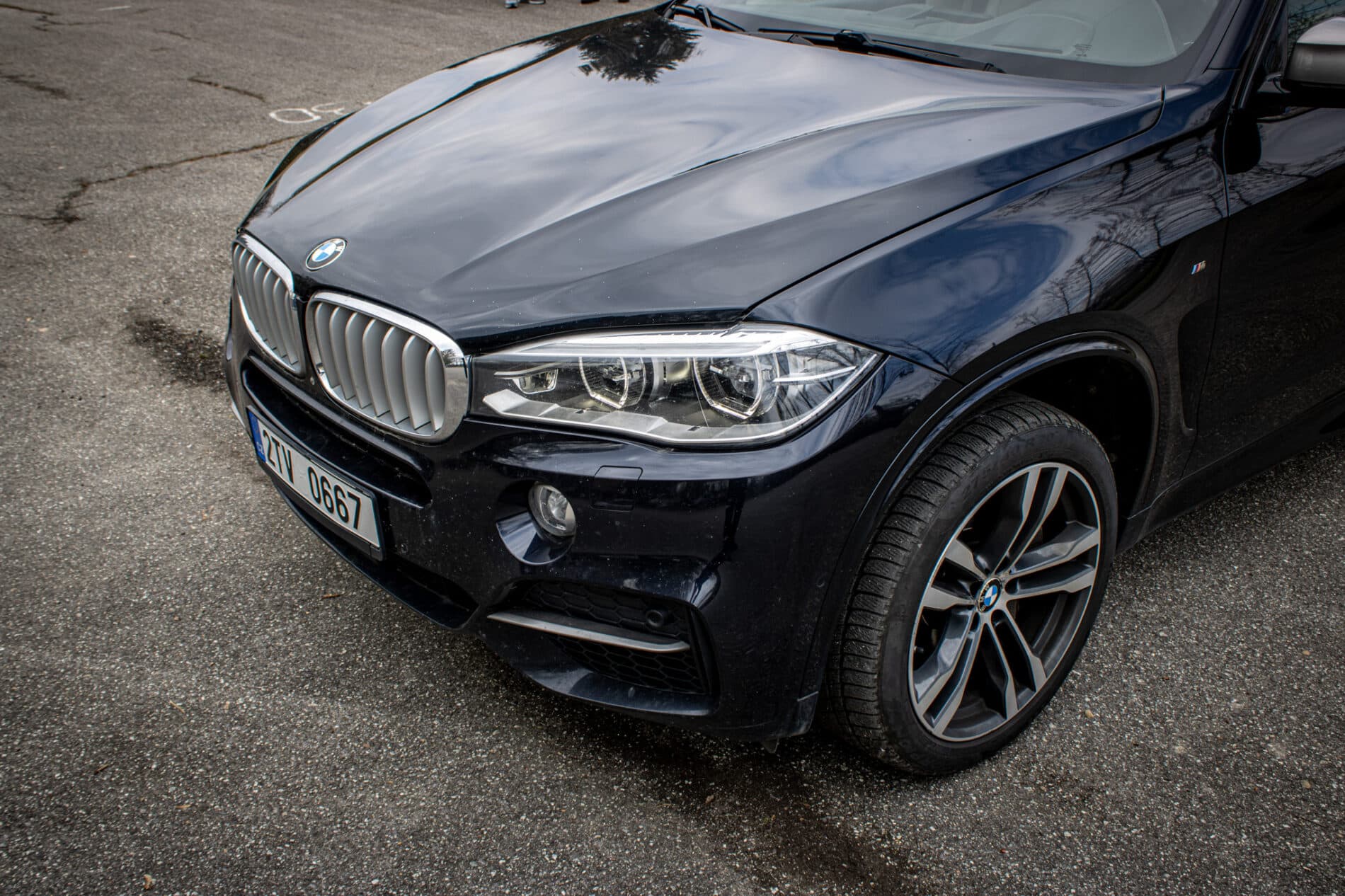 2014 BMW X5 M50d, černá suv, 255 839 km