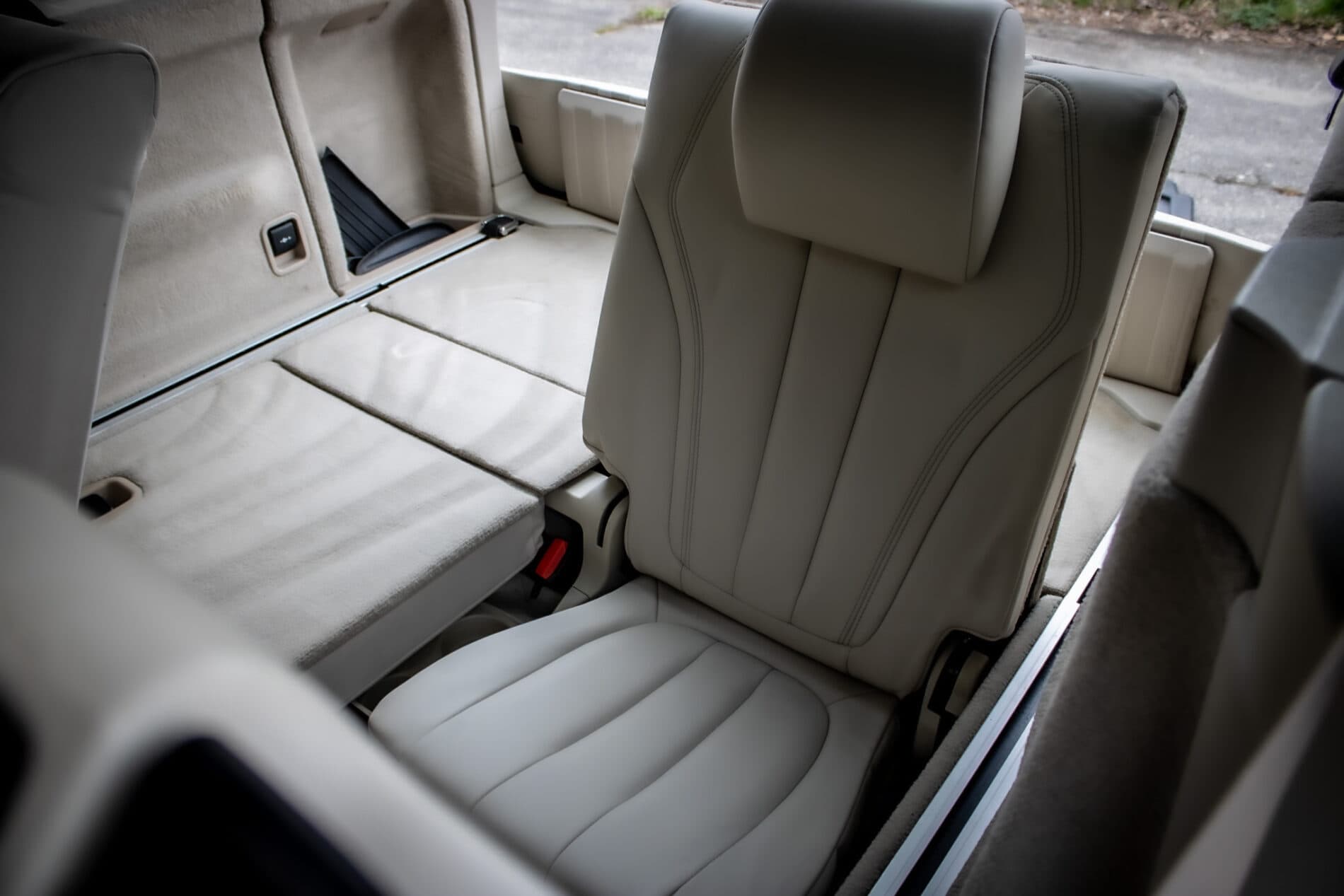 2014 BMW X5 M50d, černá suv, 255 839 km