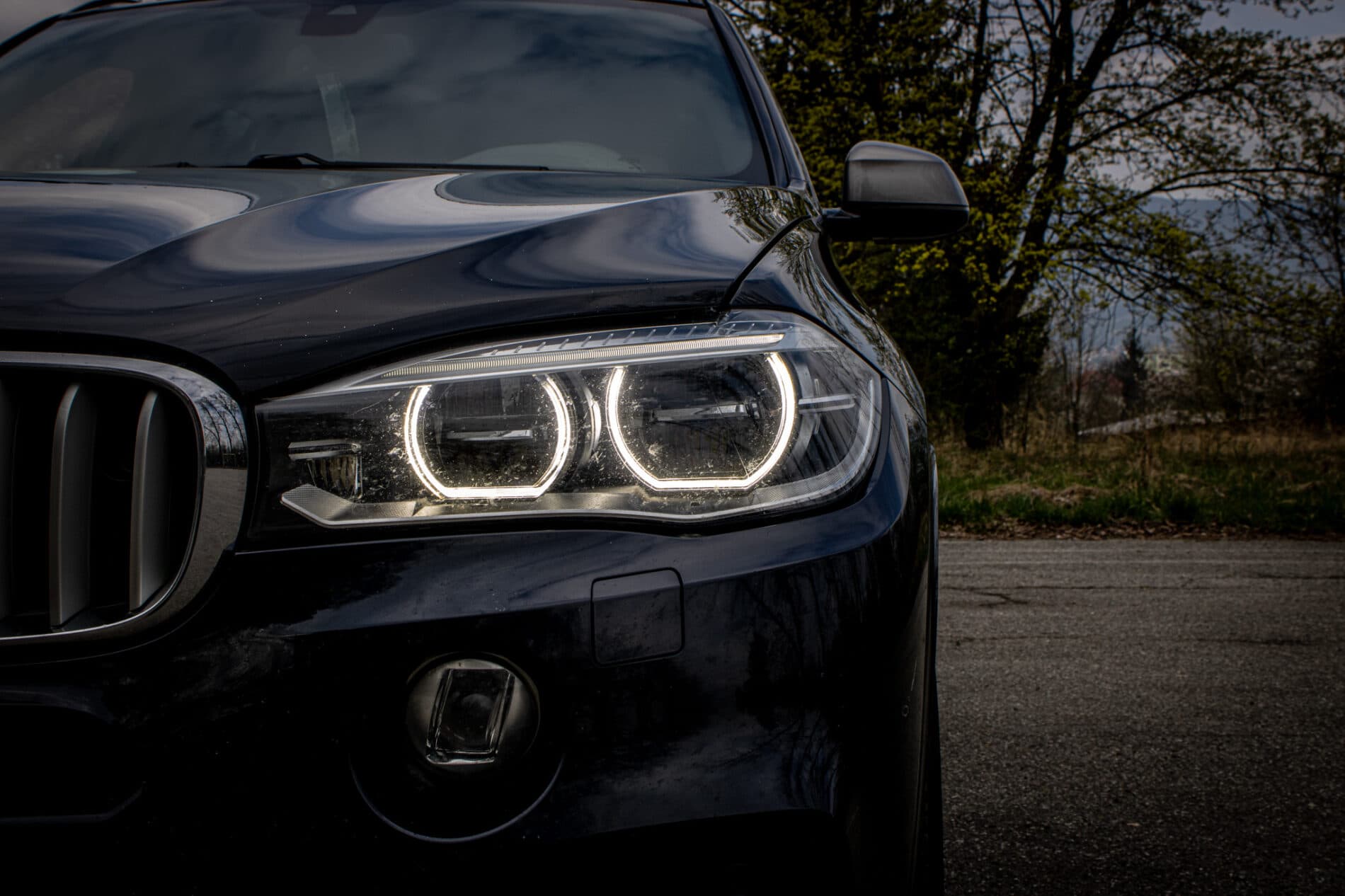 2014 BMW X5 M50d, černá suv, 255 839 km