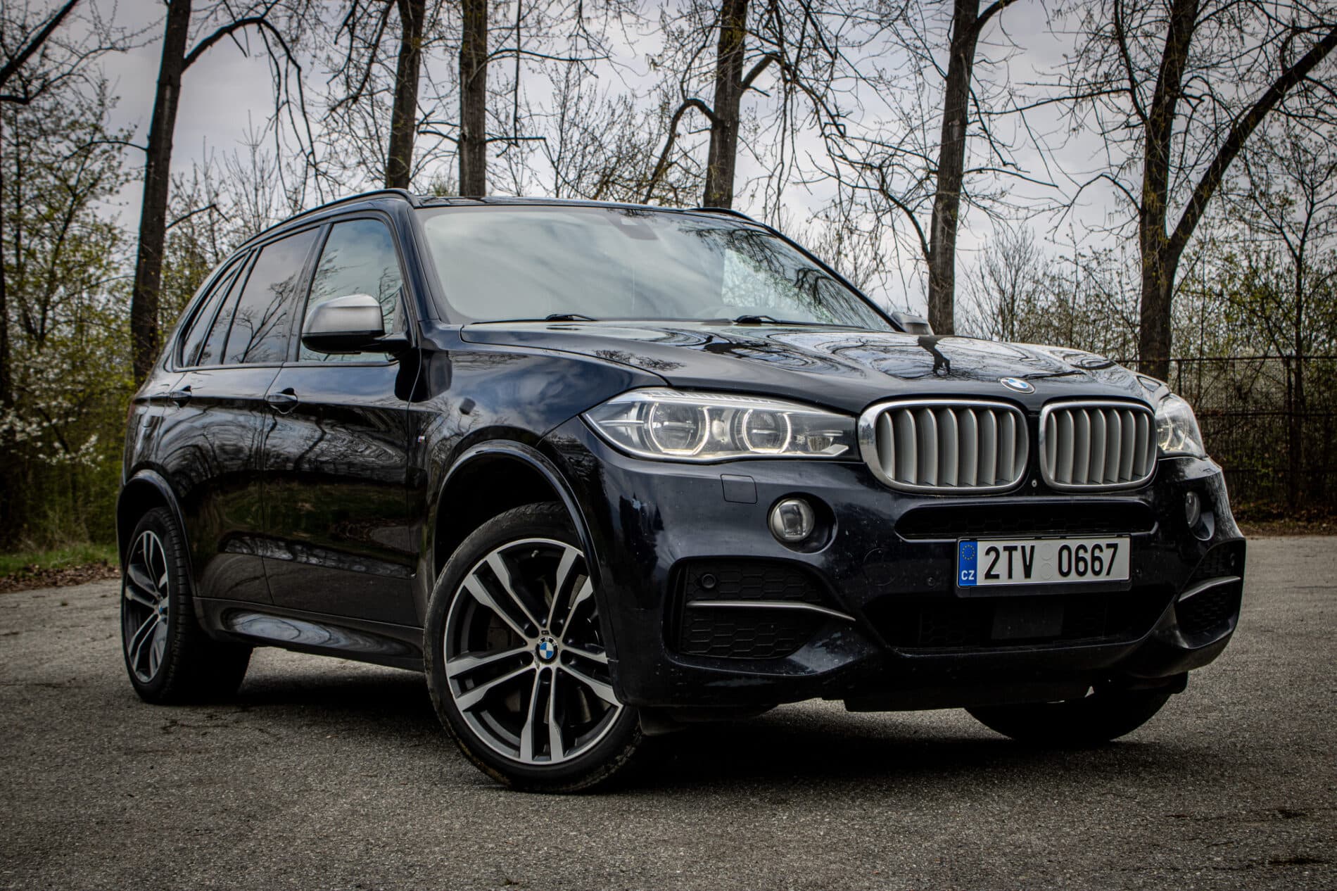 2014 BMW X5 M50d, černá suv, 255 839 km