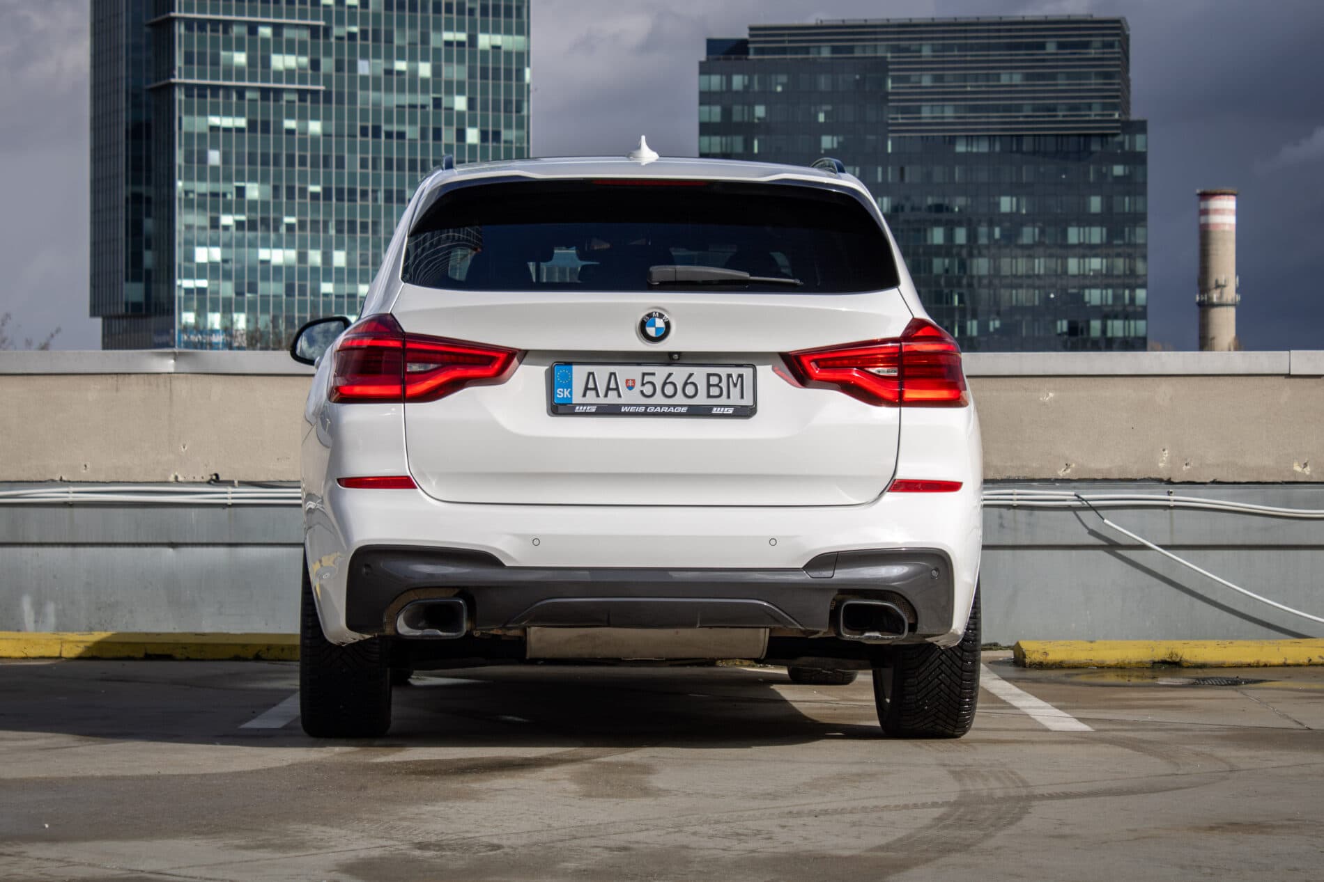 2019 BMW X3 M40i, bílá suv, 142 191 km