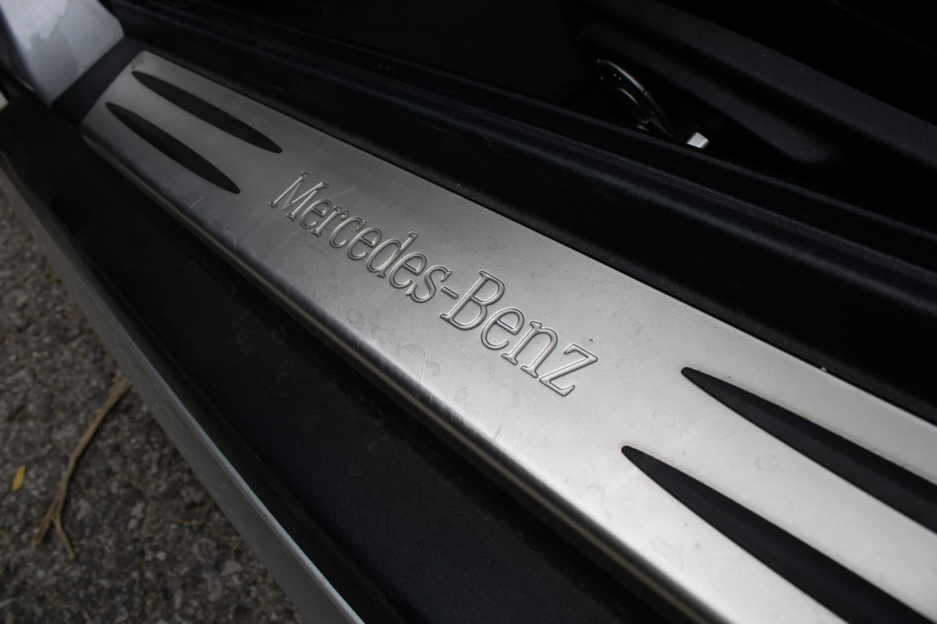 2004 Mercedes-Benz SLK 350, šedá kabriolet, 226 941 km