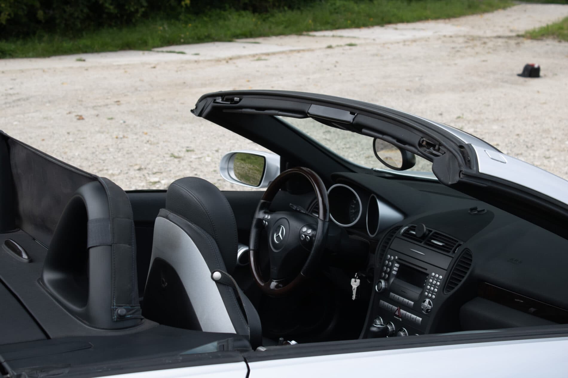 2004 Mercedes-Benz SLK 350, šedá kabriolet, 226 941 km