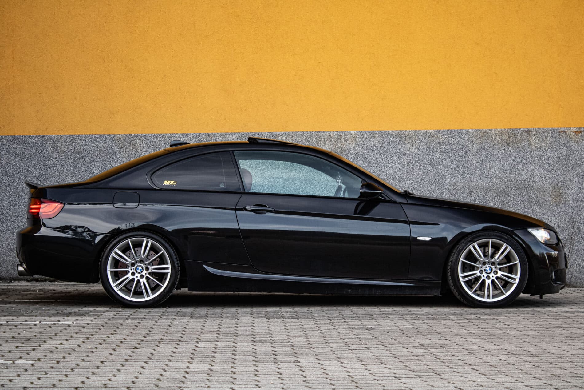 2007 BMW 335i, černá kupé, 345 000 km