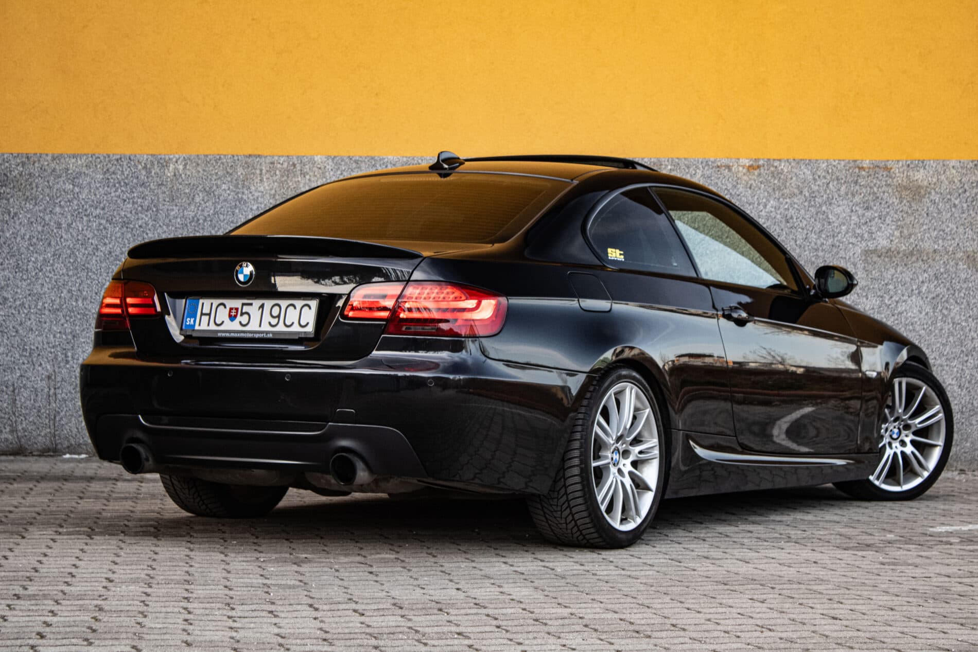 2007 BMW 335i, černá kupé, 345 000 km