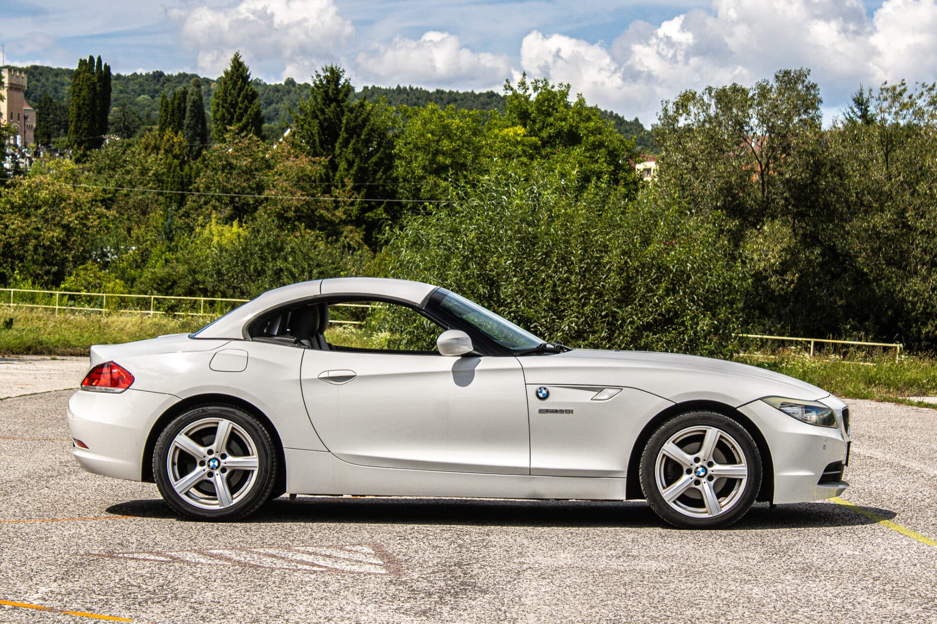 2012 BMW Z4, bílá kabriolet, 170 435 km