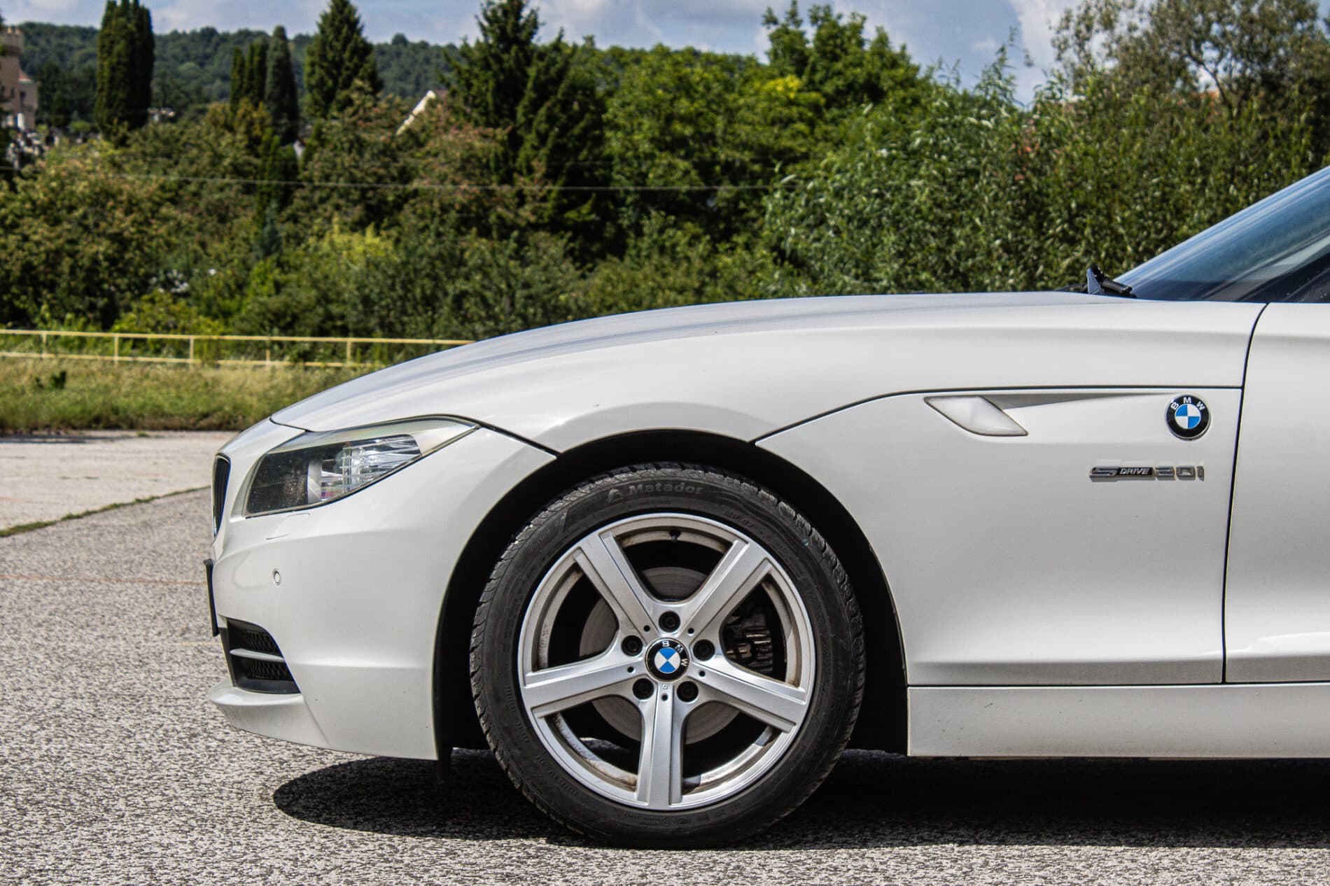 2012 BMW Z4, bílá kabriolet, 170 435 km