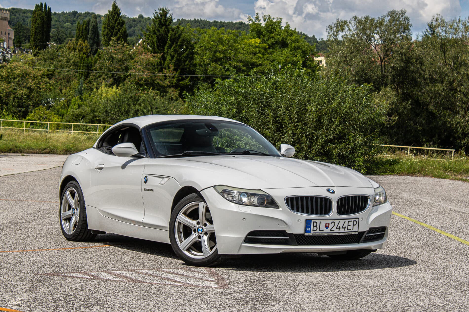 2012 BMW Z4, bílá kabriolet, 170 435 km