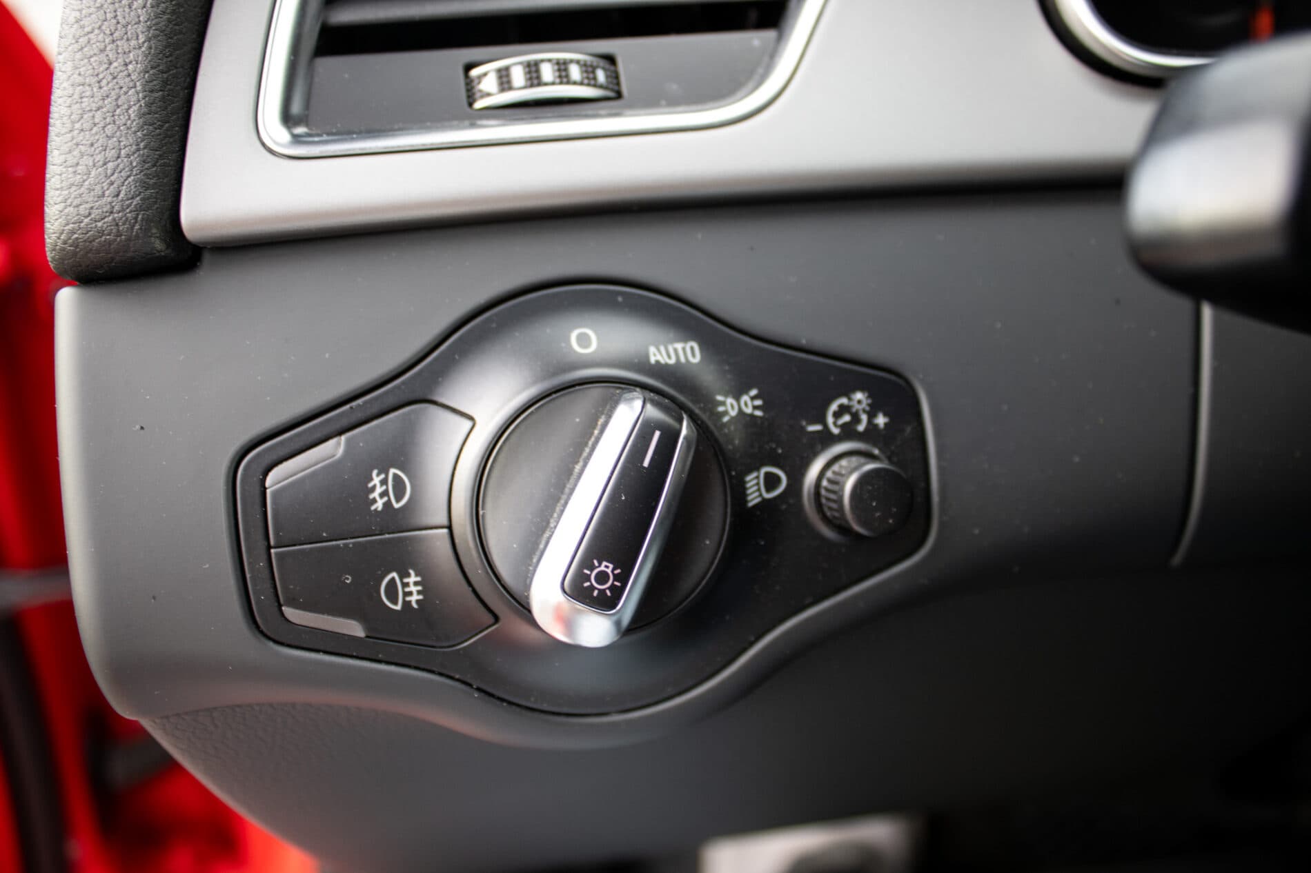 2012 AUDI A5, červená kupé, 142 939 km