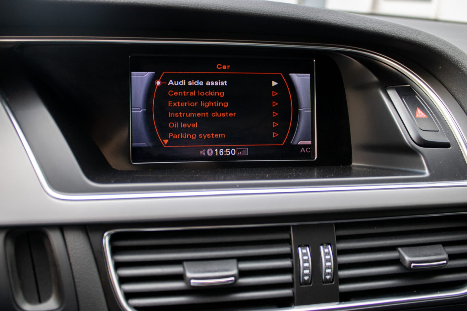 2012 AUDI A5, červená kupé, 142 939 km