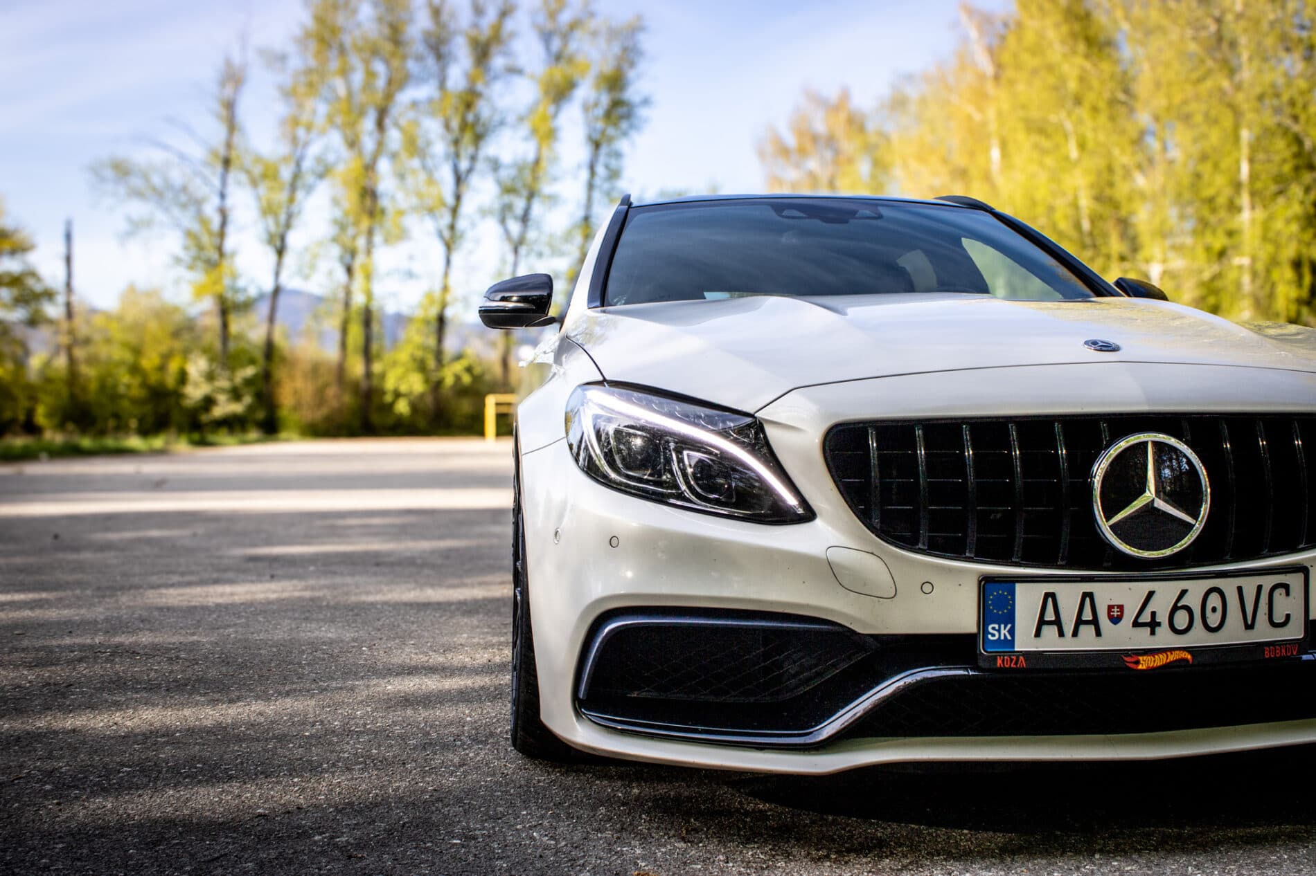 2017 Mercedes-Benz C 63 AMG S, bílá kombi, 79 170 km