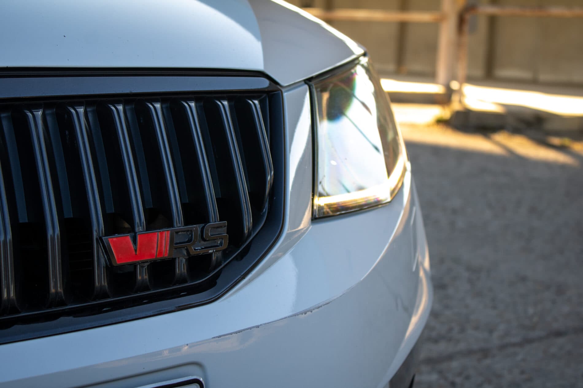 2016 Skoda Octavia RS, bílá kombi, 253 701 km