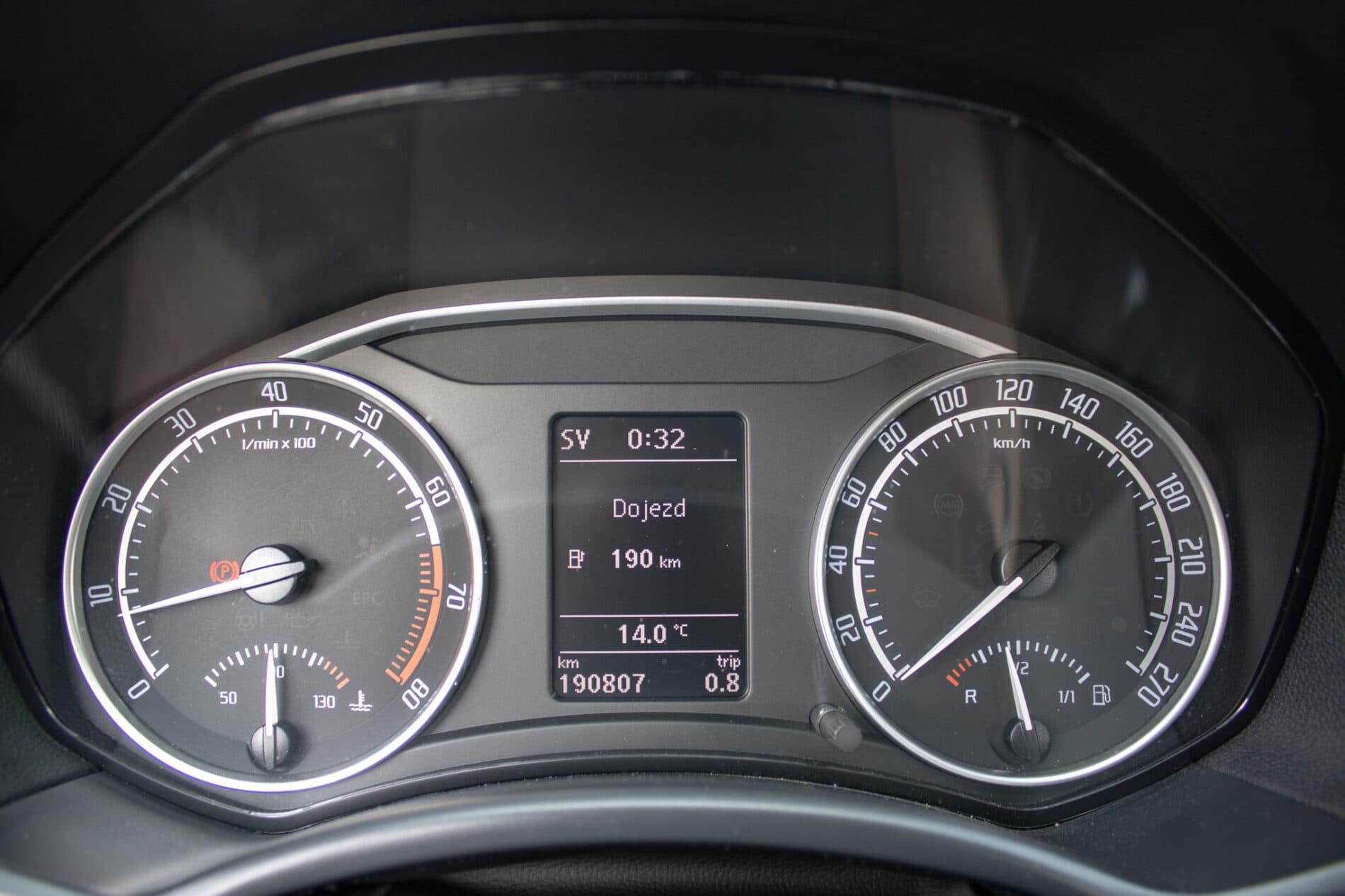 2011 Skoda Octavia RS, černá kombi, 190 807 km