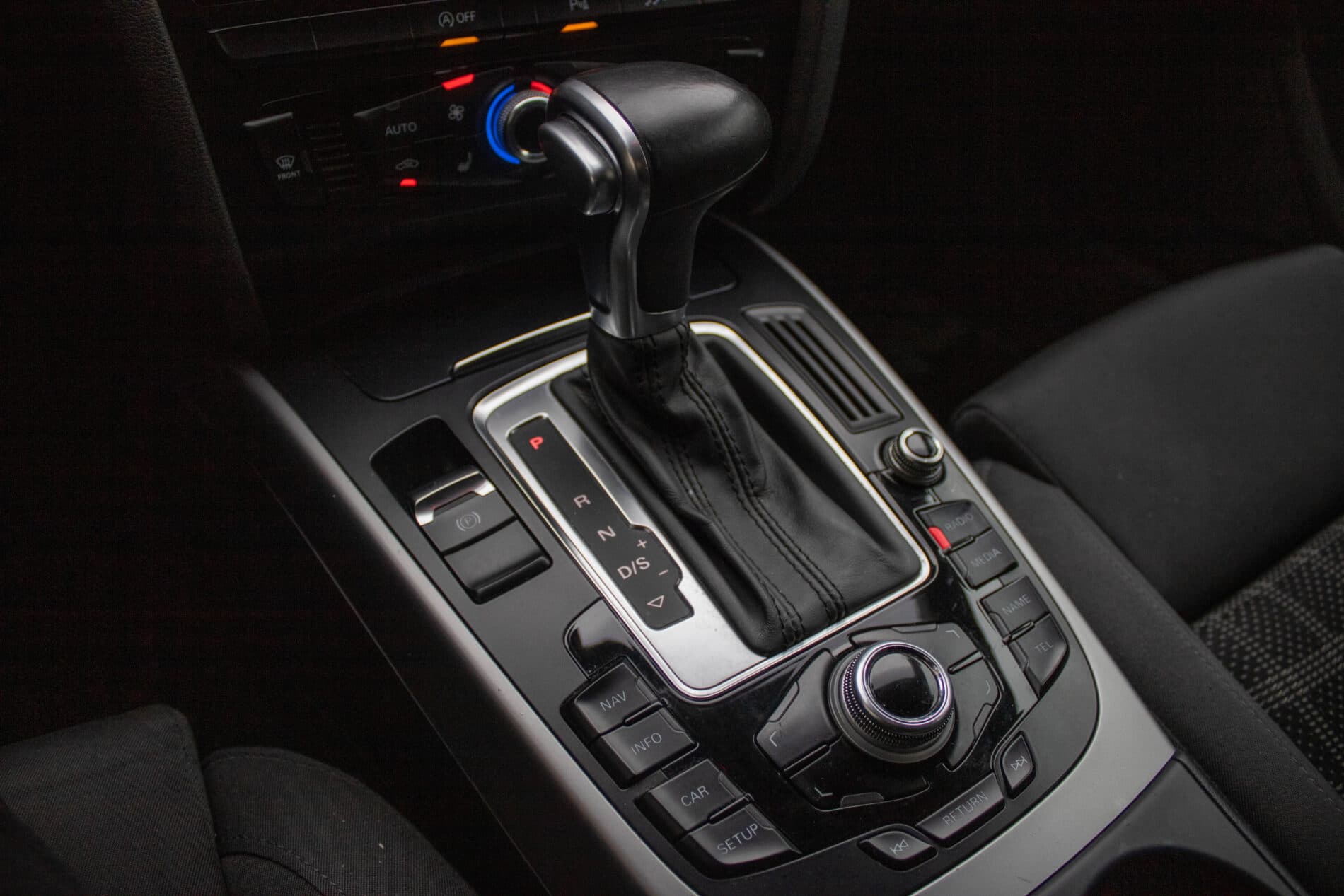 2013 AUDI A5, červená, 187 000 km