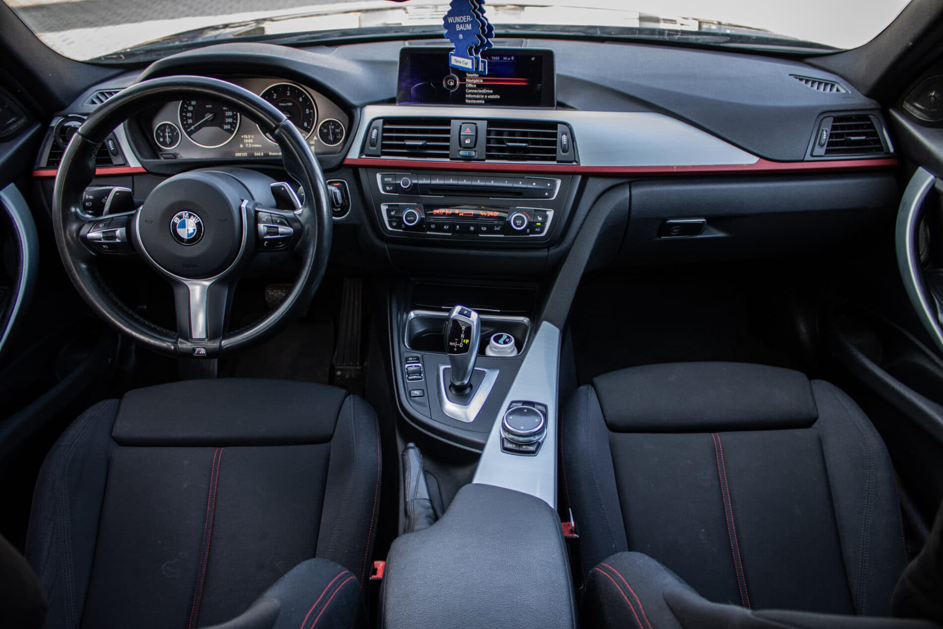 2013 BMW 335d, černá kombi, 292 000 km