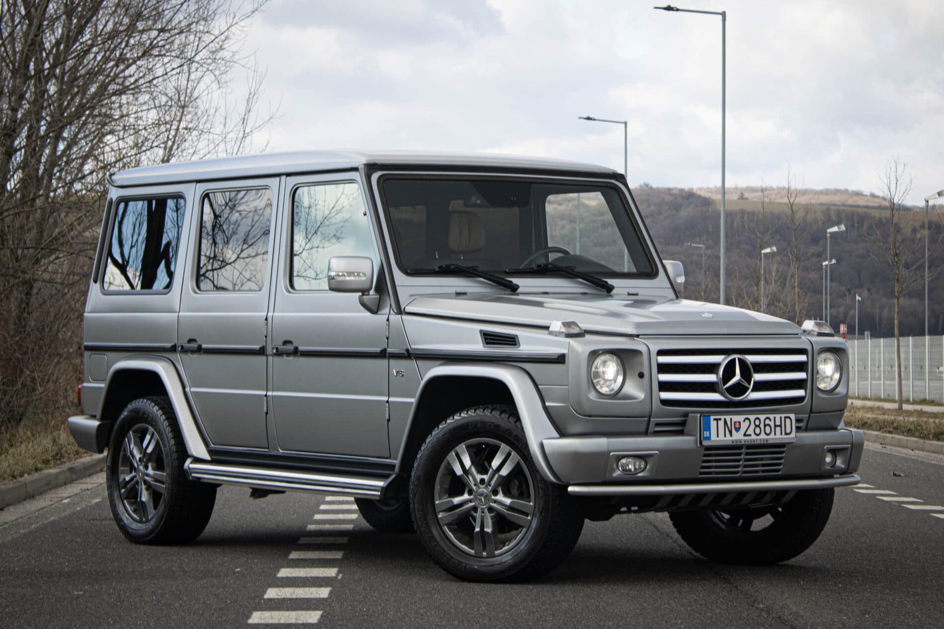 2011 Mercedes-Benz G 500, šedá suv, 89 163 km