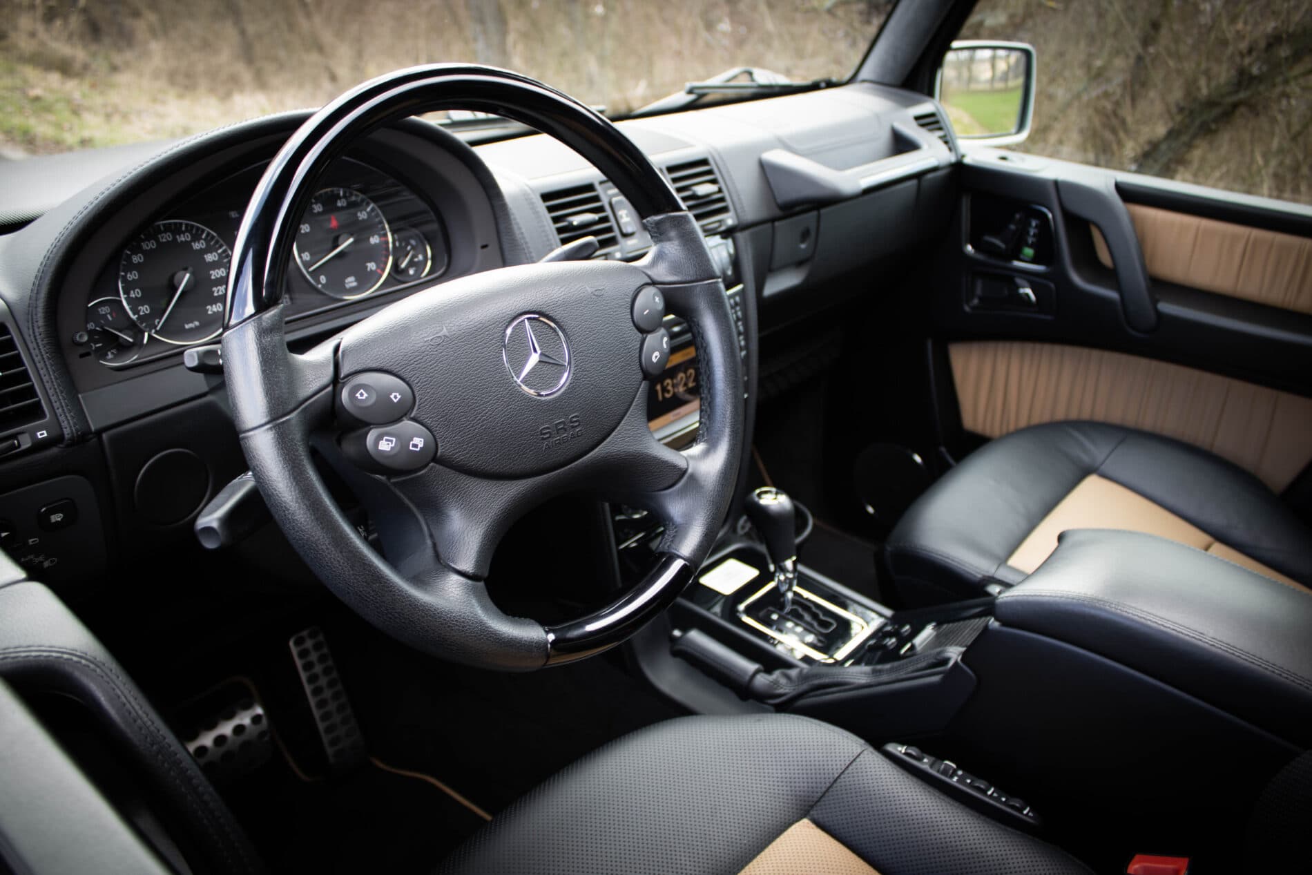 2011 Mercedes-Benz G 500, šedá suv, 89 163 km