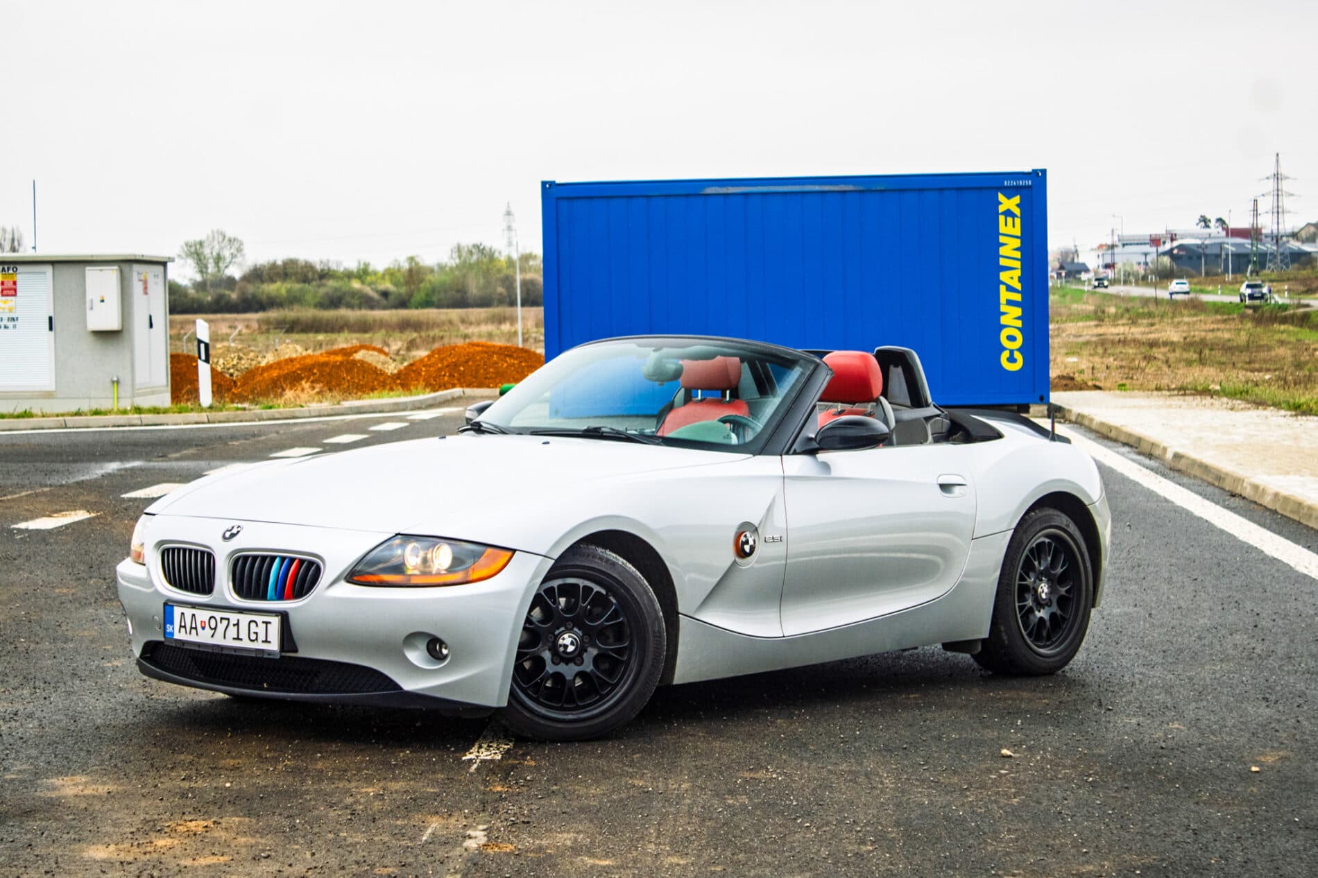 2003 BMW Z4, stříbrná kabriolet, 158 040 km