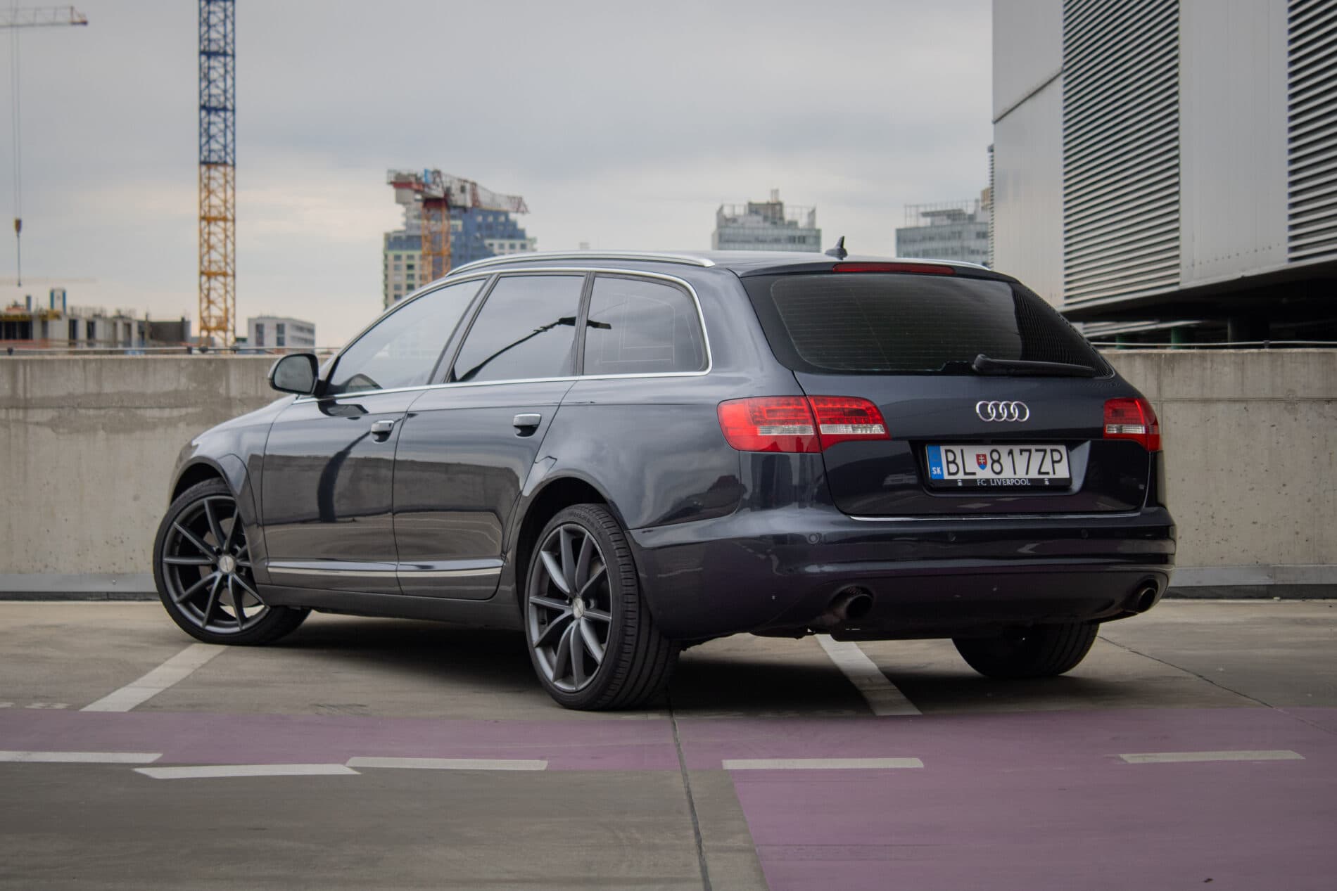 2011 AUDI A6, šedá kombi, 223 133 km