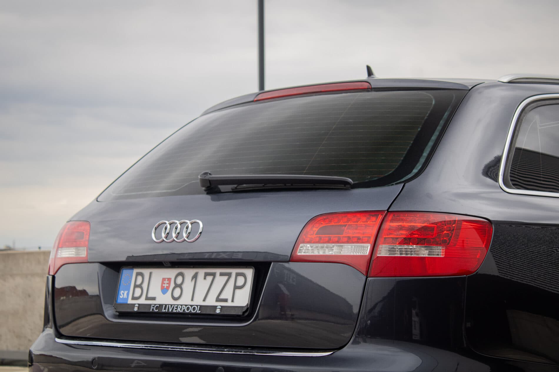2011 AUDI A6, šedá kombi, 223 133 km