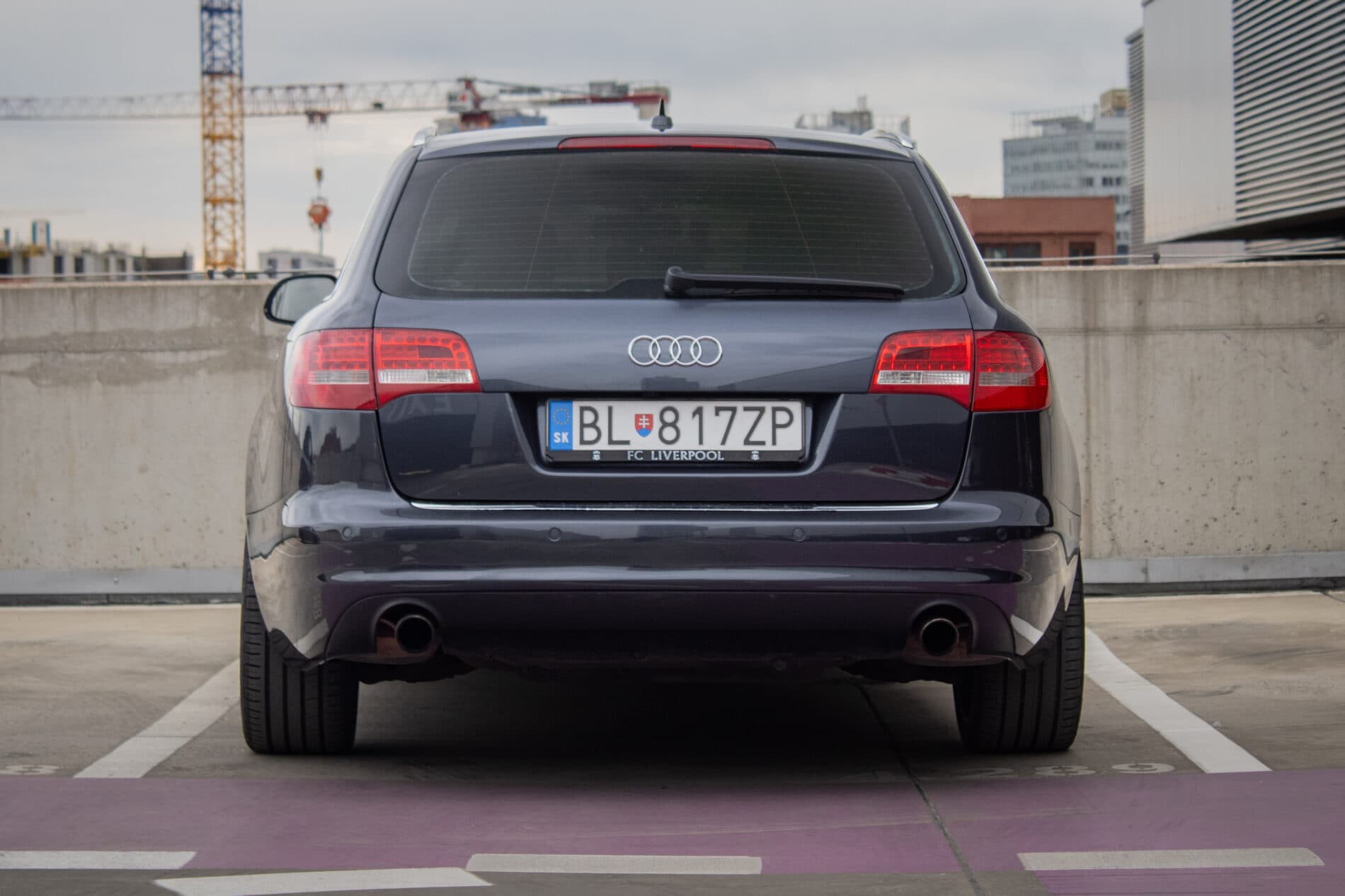 2011 AUDI A6, šedá kombi, 223 133 km
