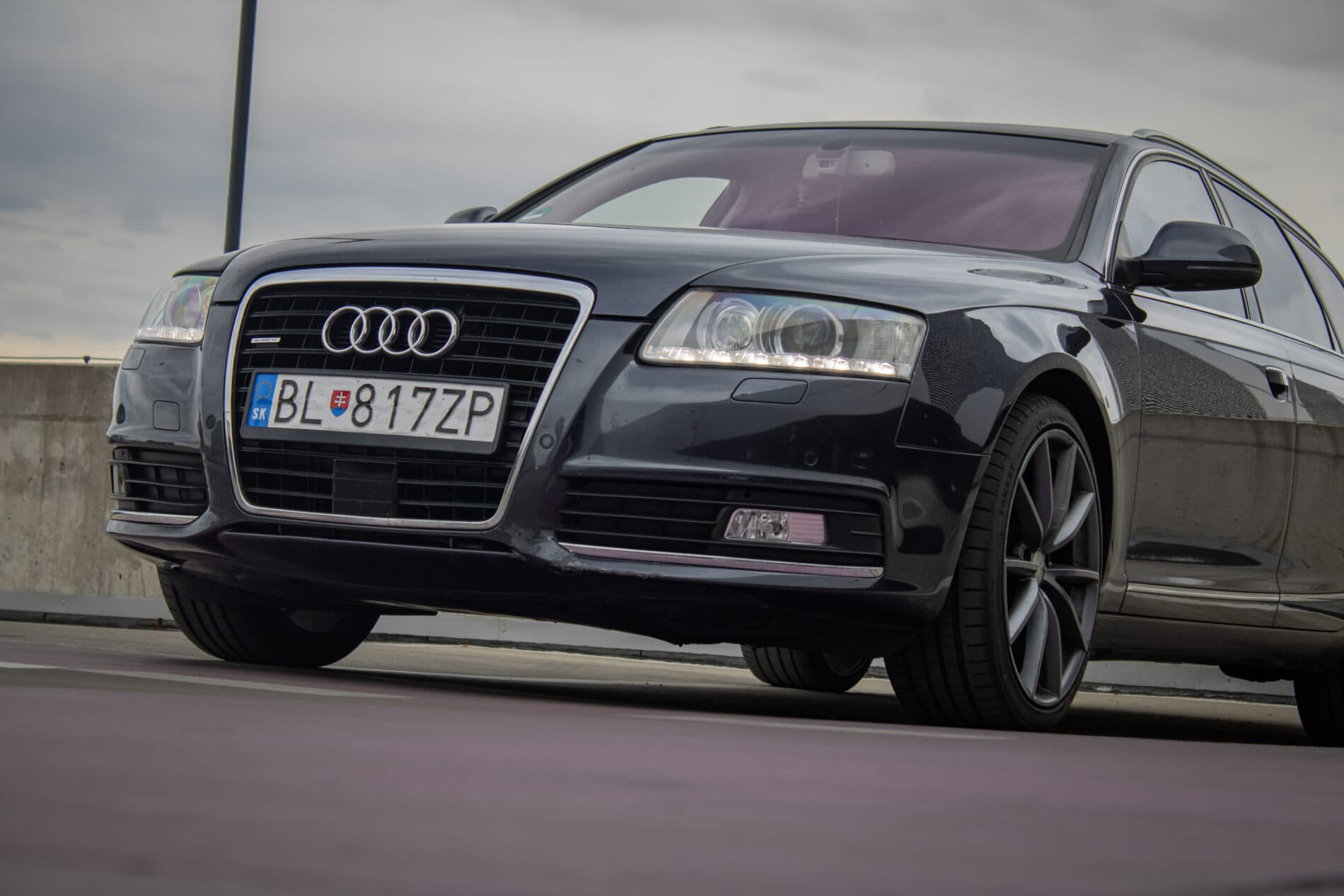 2011 AUDI A6, šedá kombi, 223 133 km