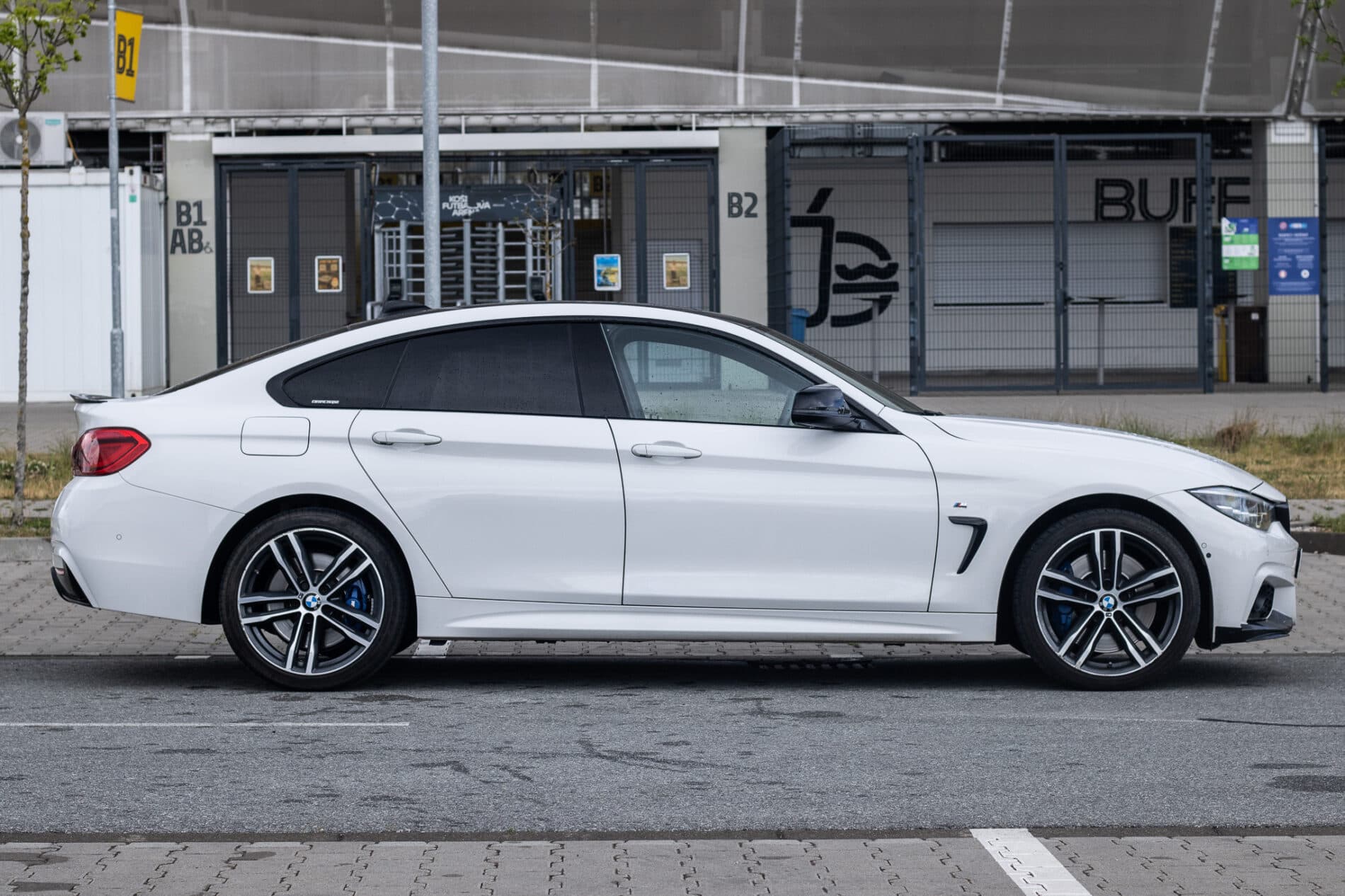 2017 BMW 435d, bílá sedan, 160 247 km