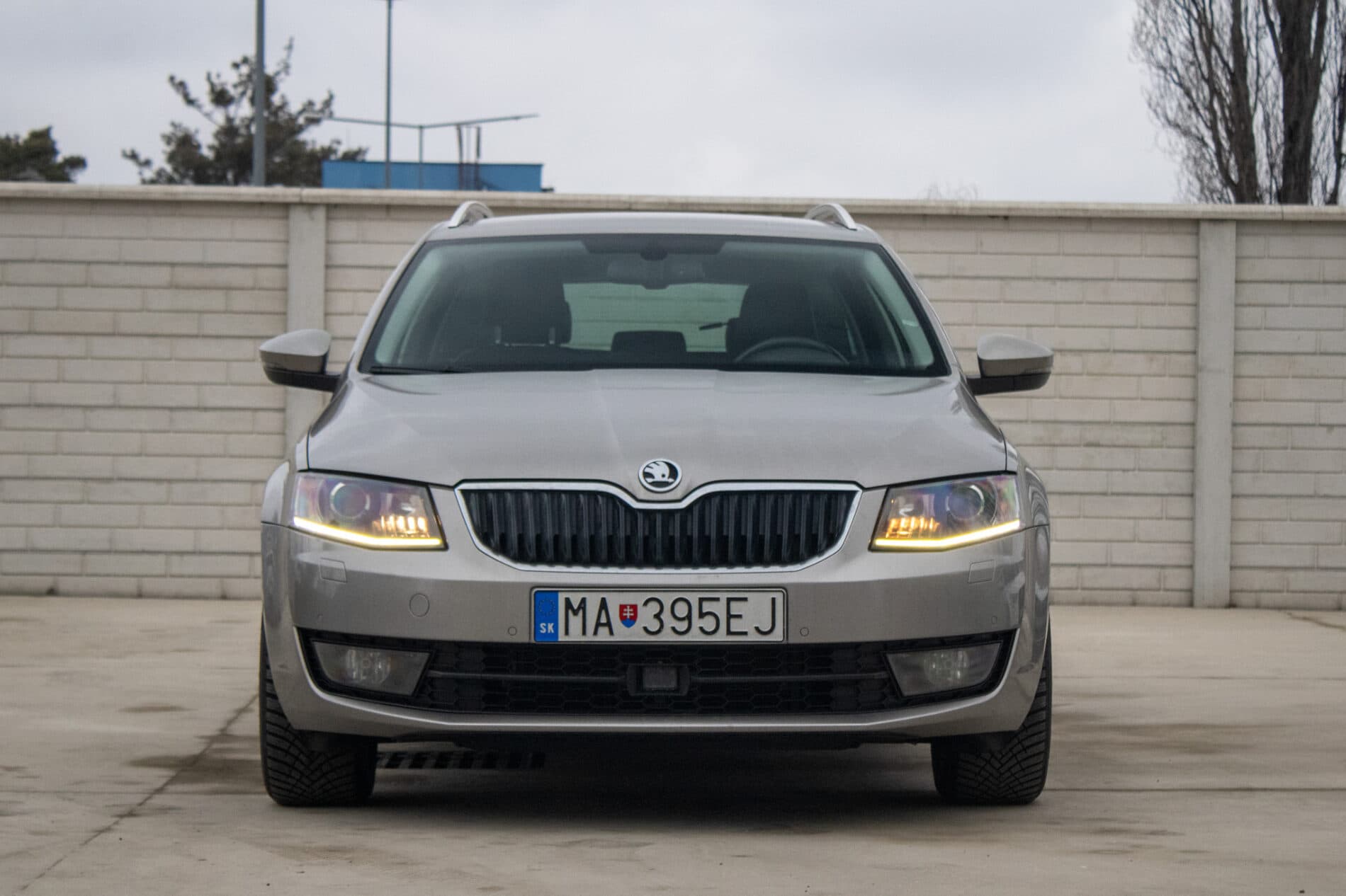 2015 Skoda Octavia RS, hnědá kombi, 205 479 km