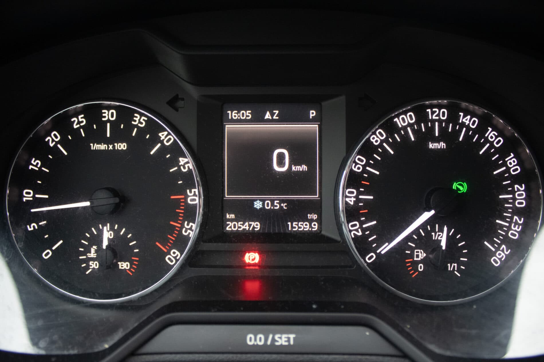 2015 Skoda Octavia RS, hnědá kombi, 205 479 km