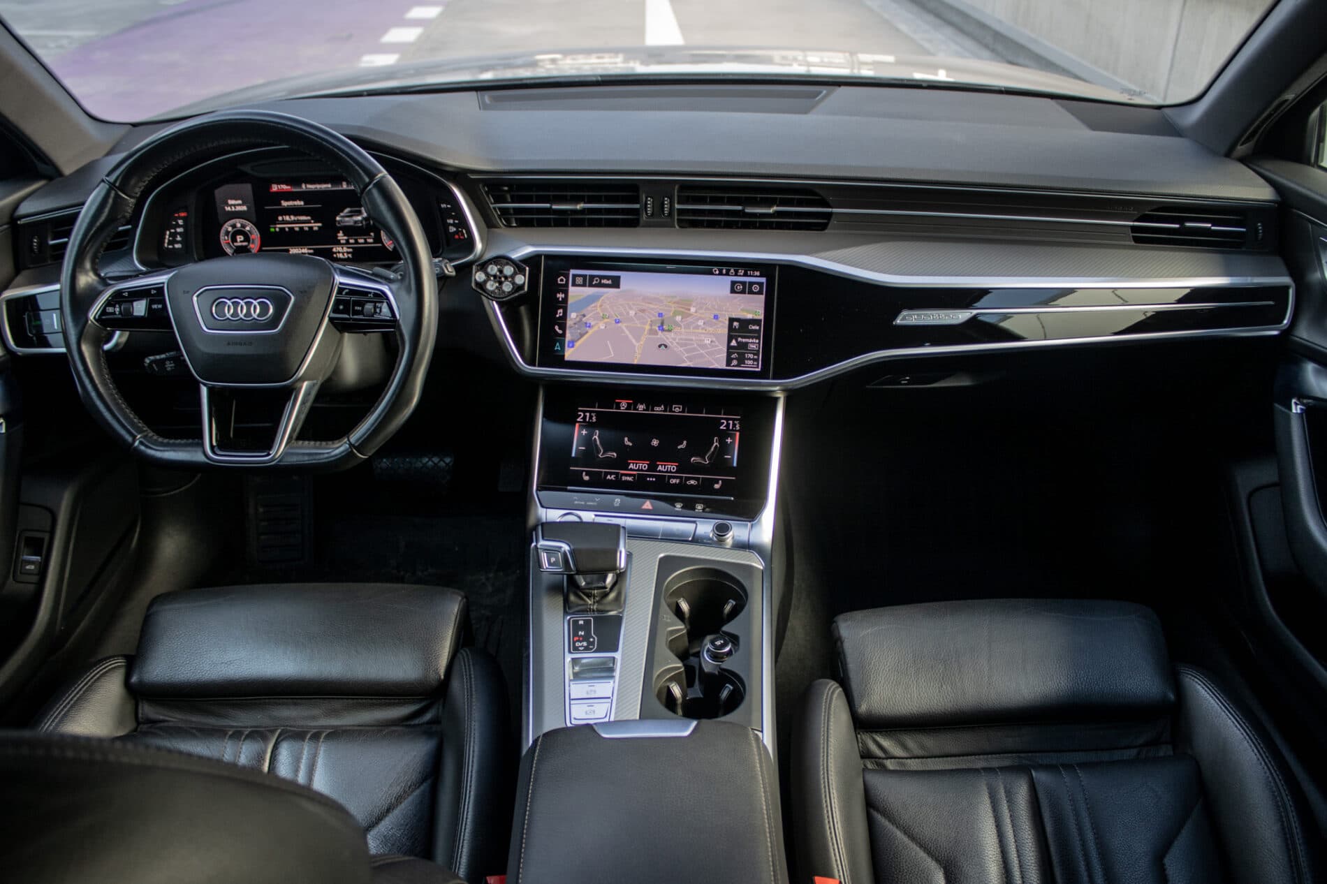 2018 AUDI A6, šedá kombi, 200 246 km