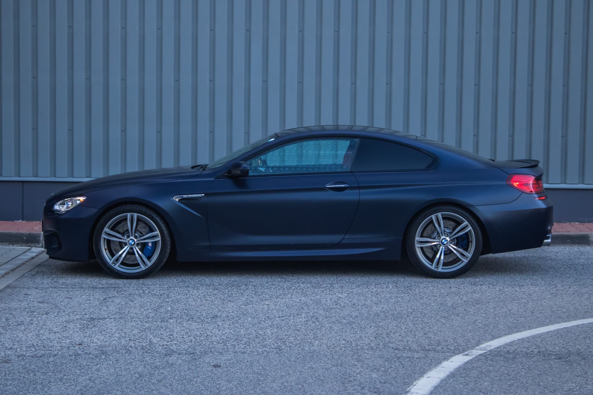 2013 BMW M6, modrá kupé, 57 095 km
