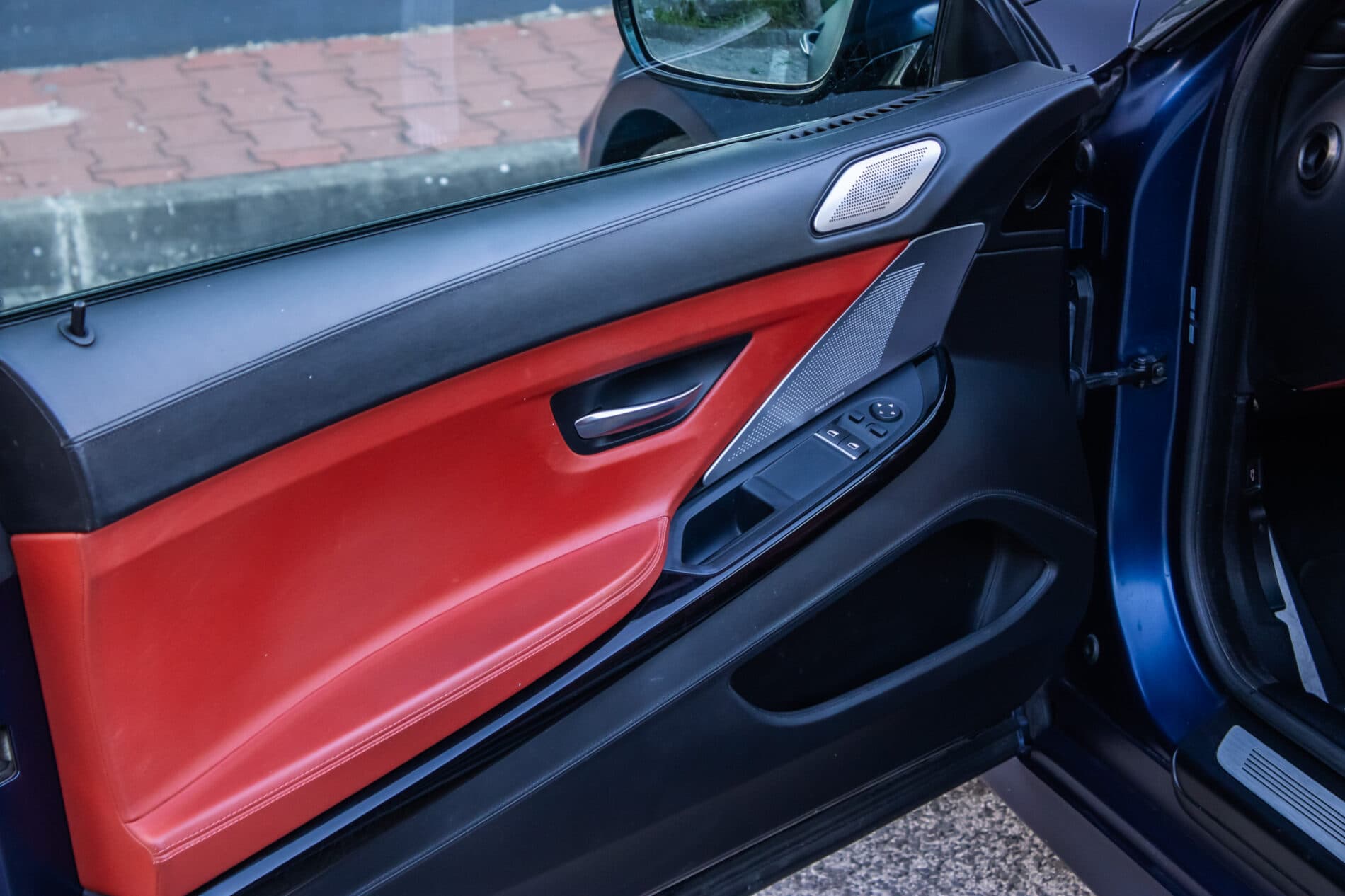 2013 BMW M6, modrá kupé, 57 095 km