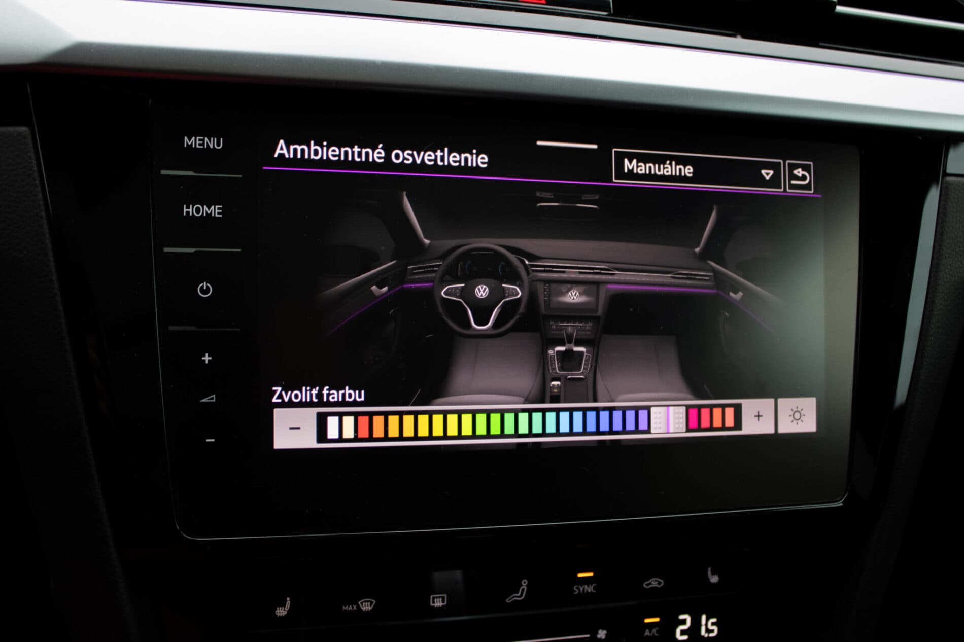 2022 Volkswagen Arteon R, černá kombi, 40 950 km