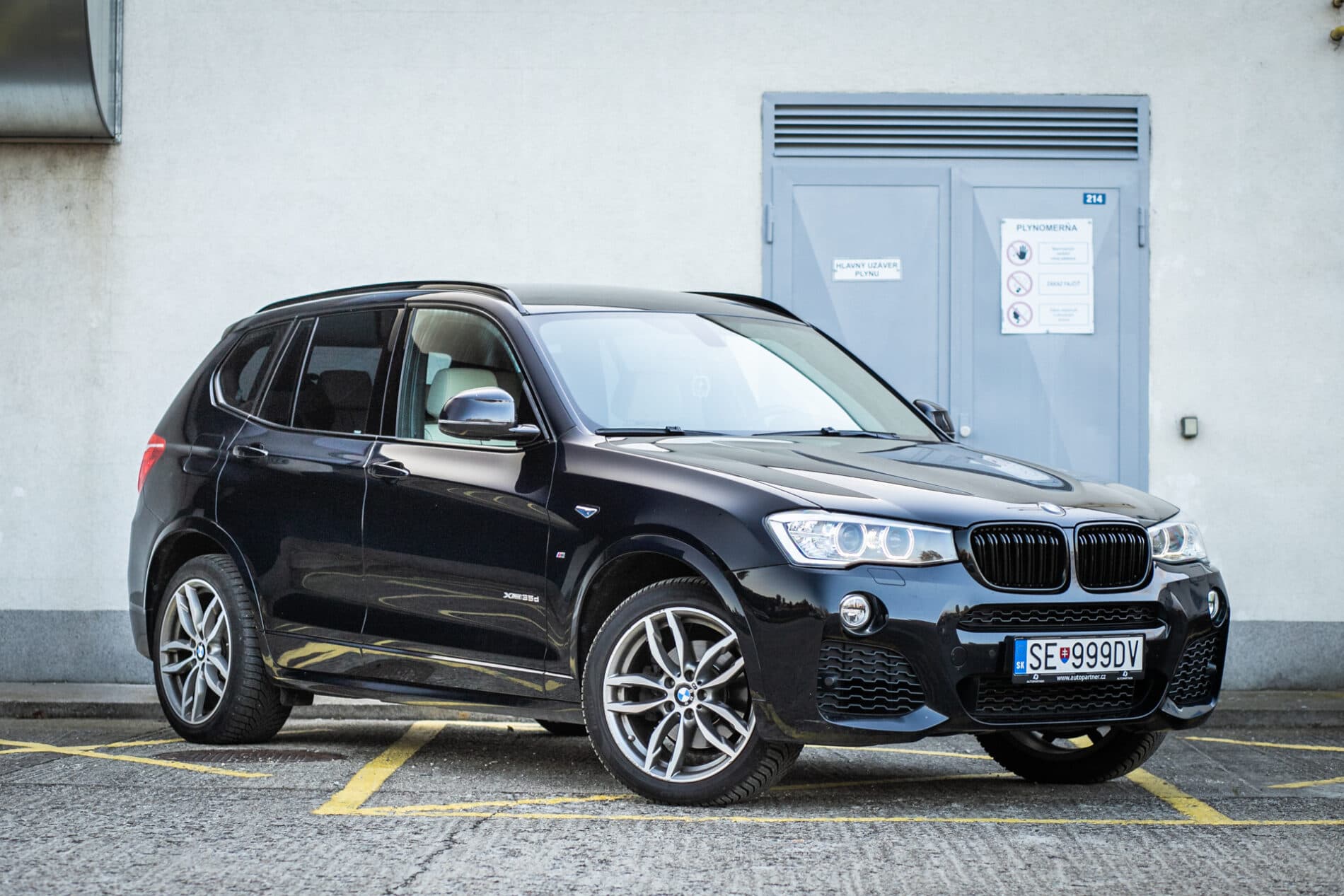 2015 BMW X3 35d, černá suv, 100 501 km