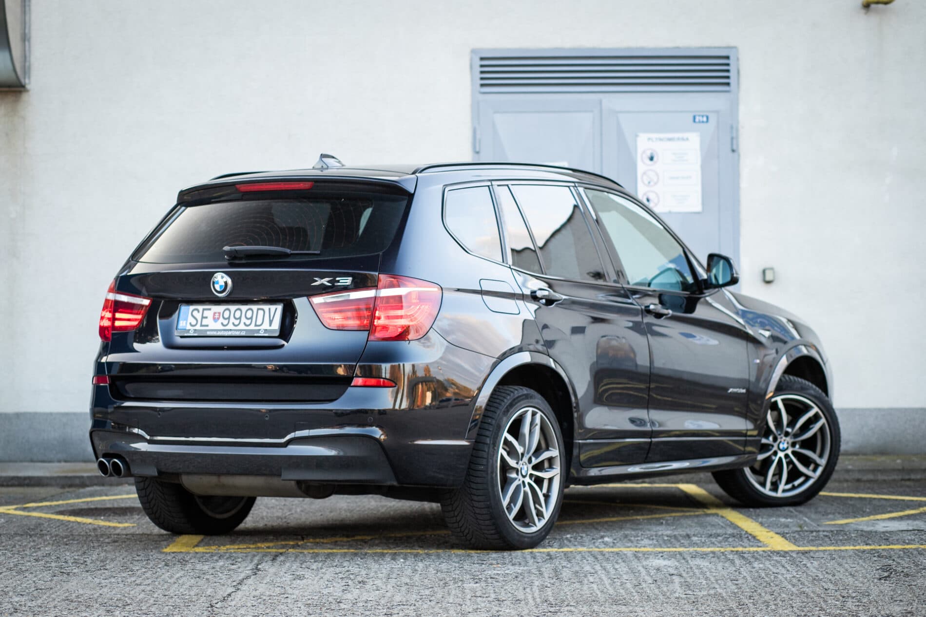 2015 BMW X3 35d, černá suv, 100 501 km