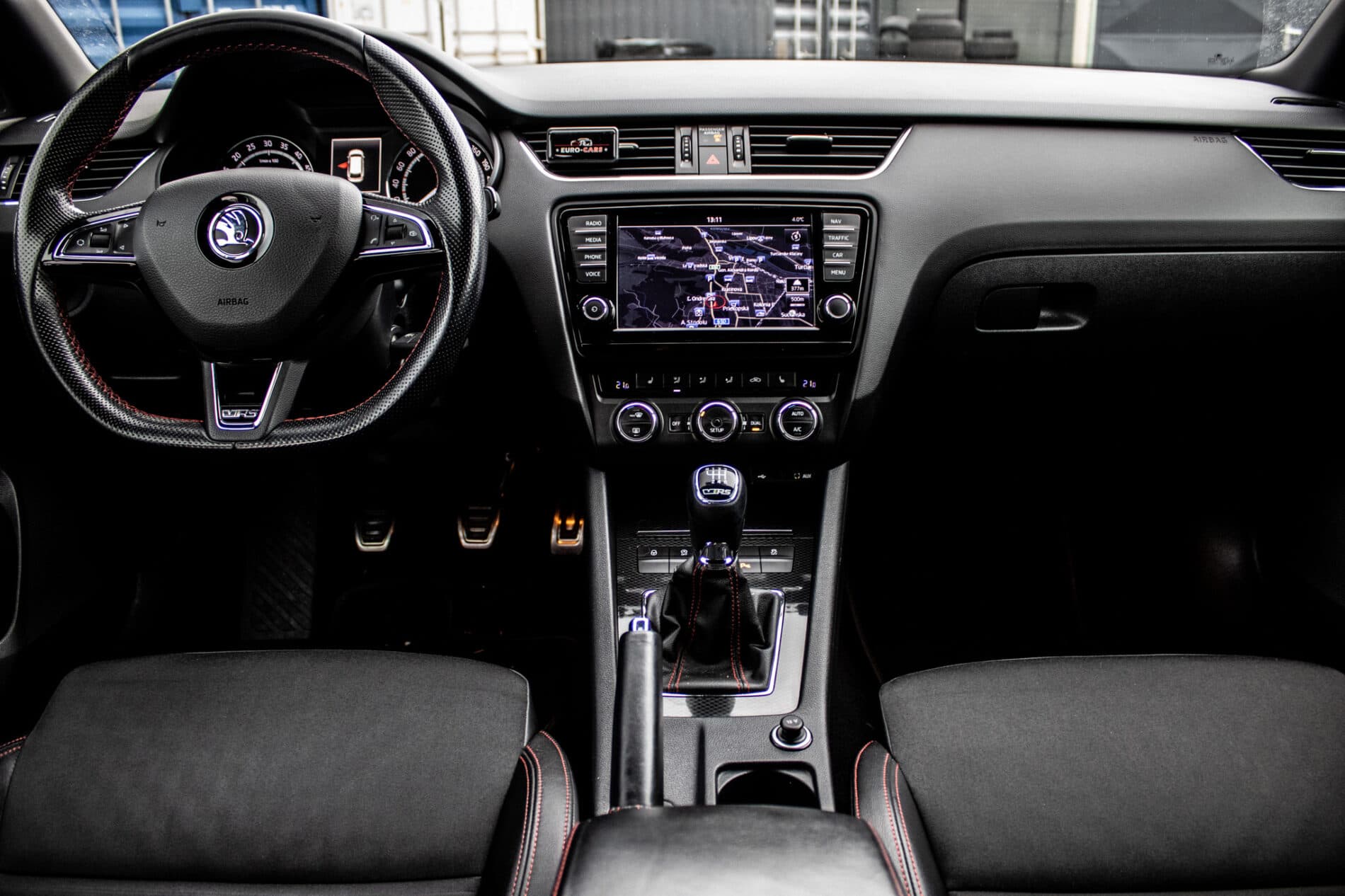 2015 Skoda Octavia RS, stříbrná kombi, 240 701 km