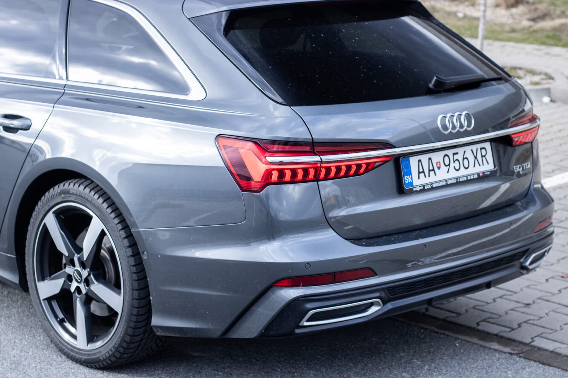 2020 AUDI A6, šedá kombi, 112 831 km