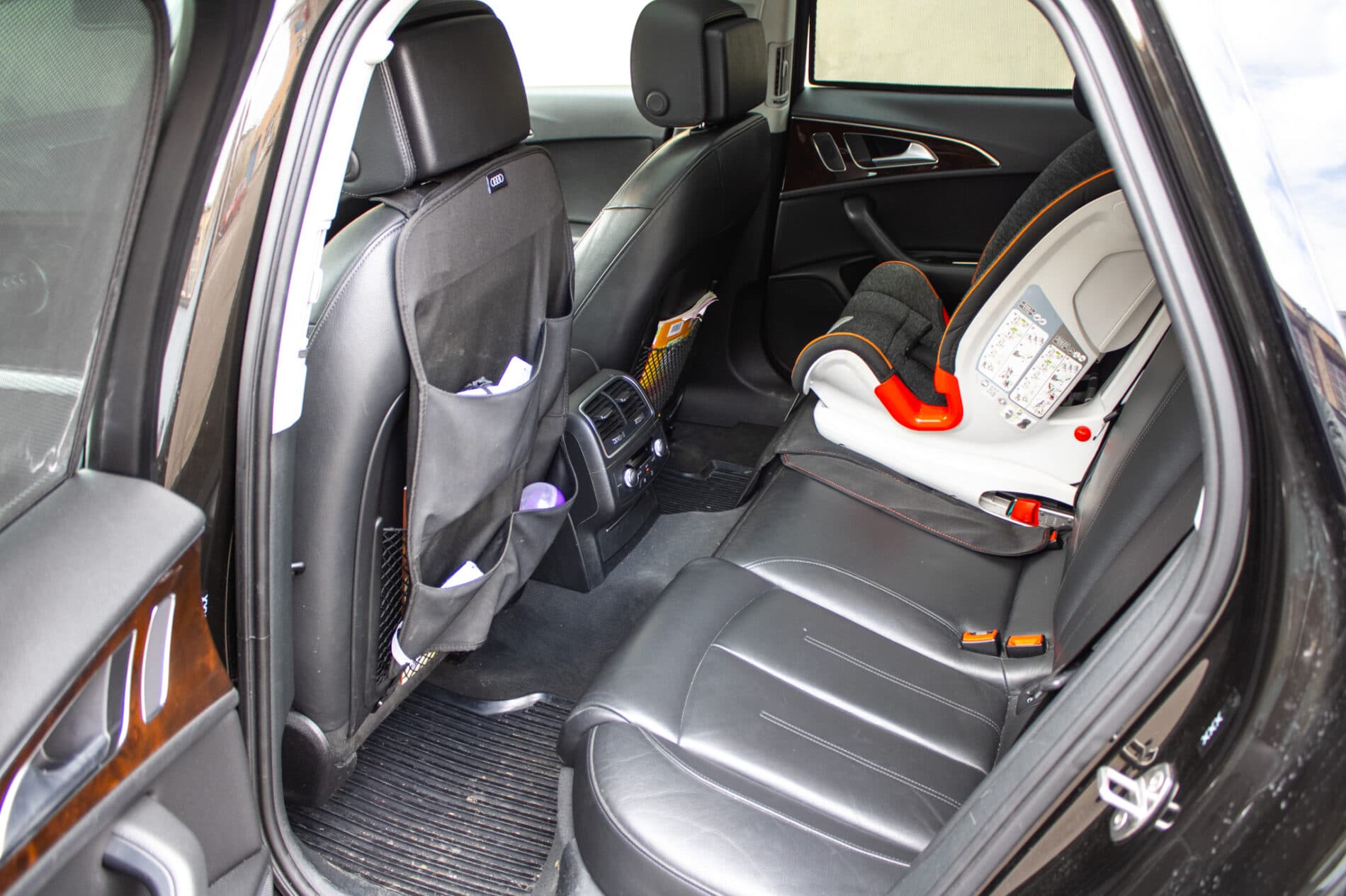 2014 AUDI A6, hnědá kombi, 282 546 km